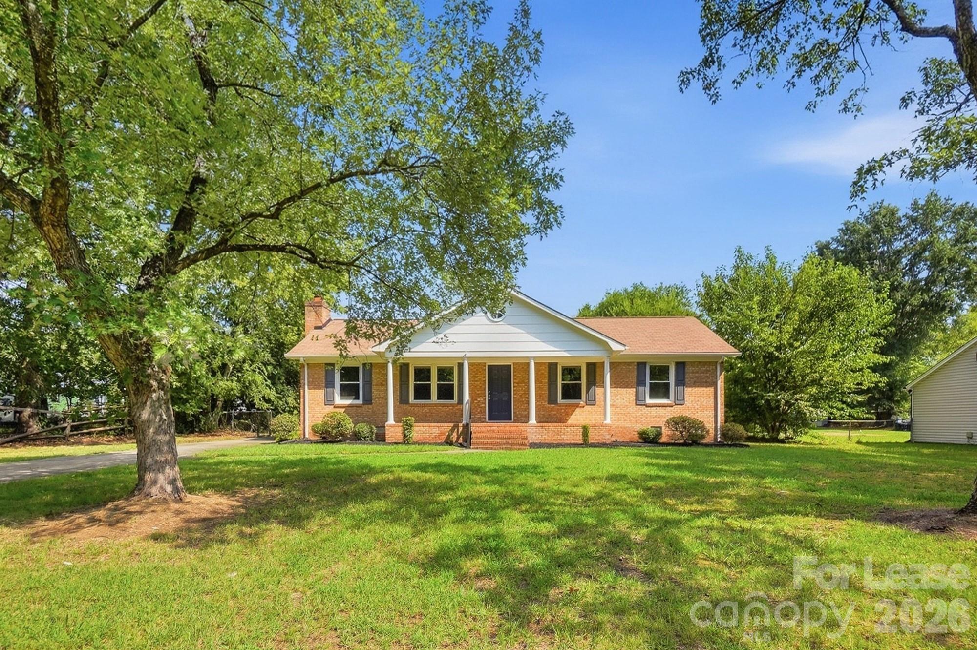 main property photo 0