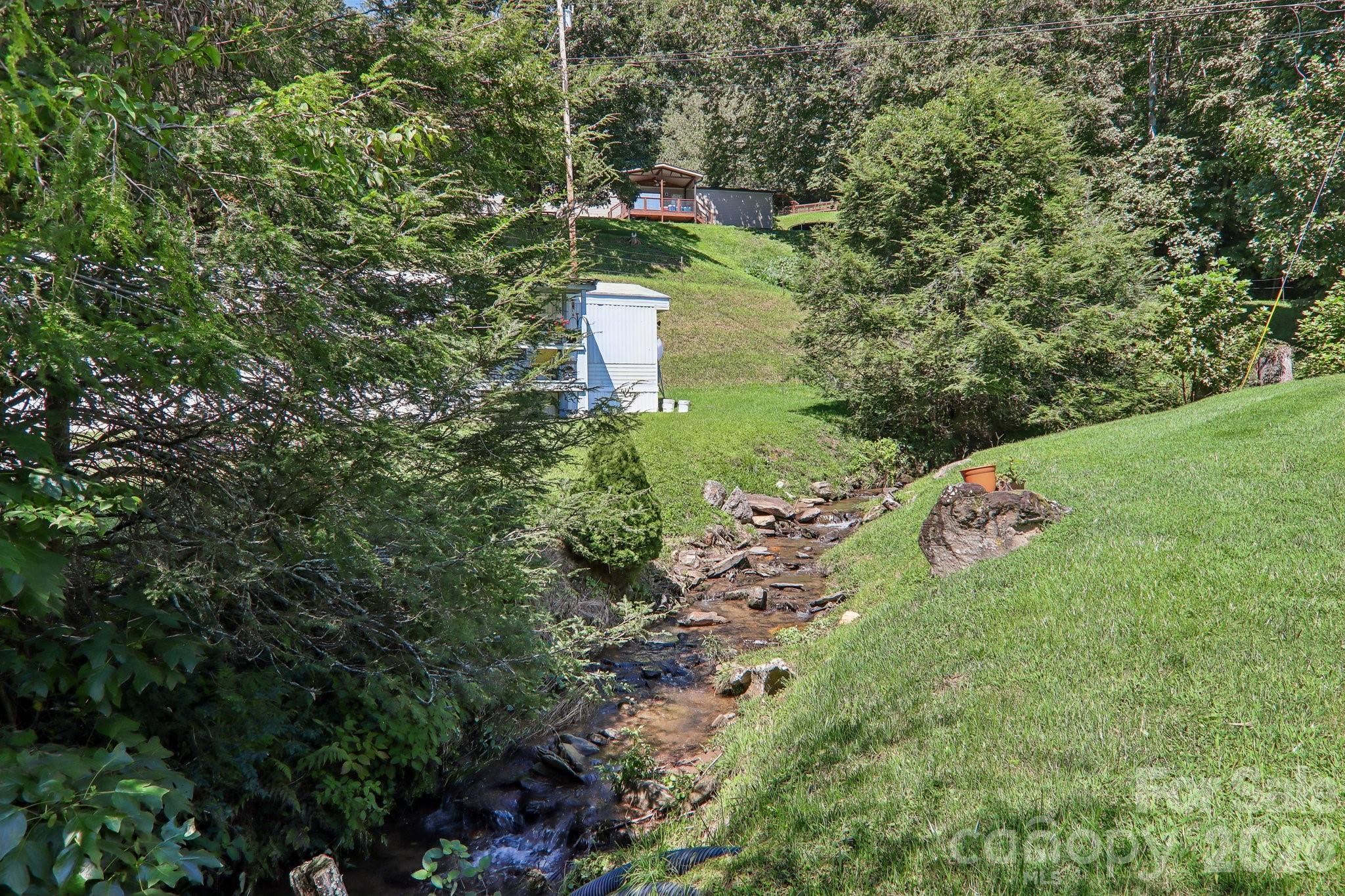 main property photo 25