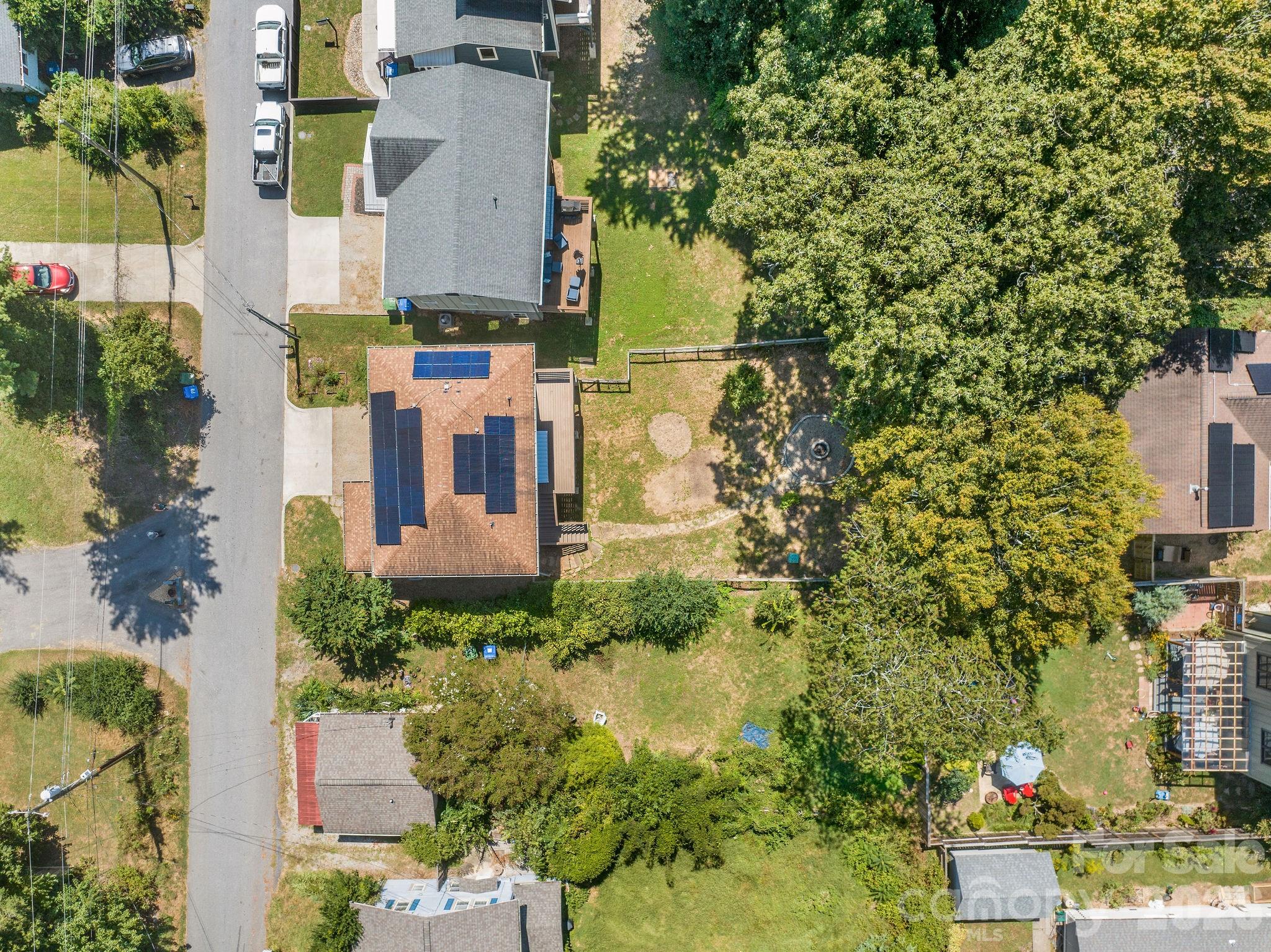 main property photo 45