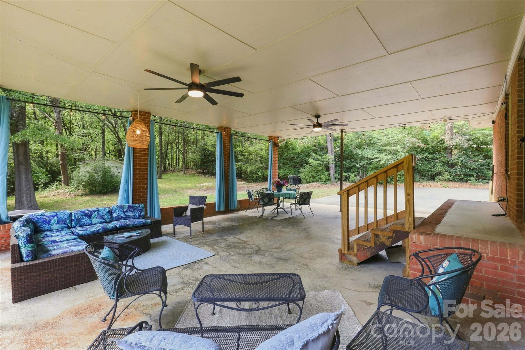 main property photo 36