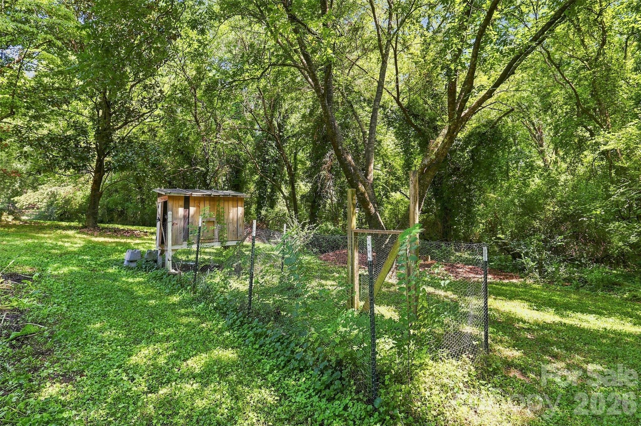 main property photo 38