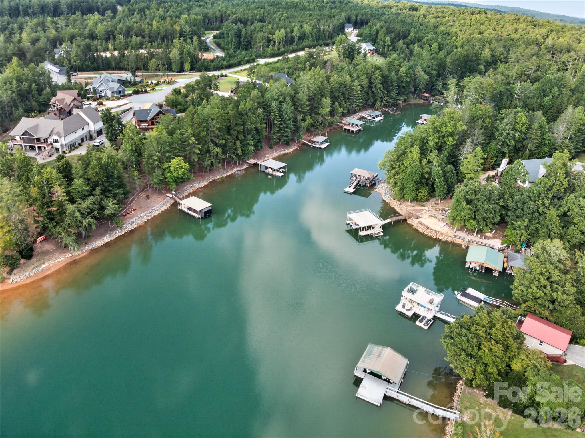 main property photo 33