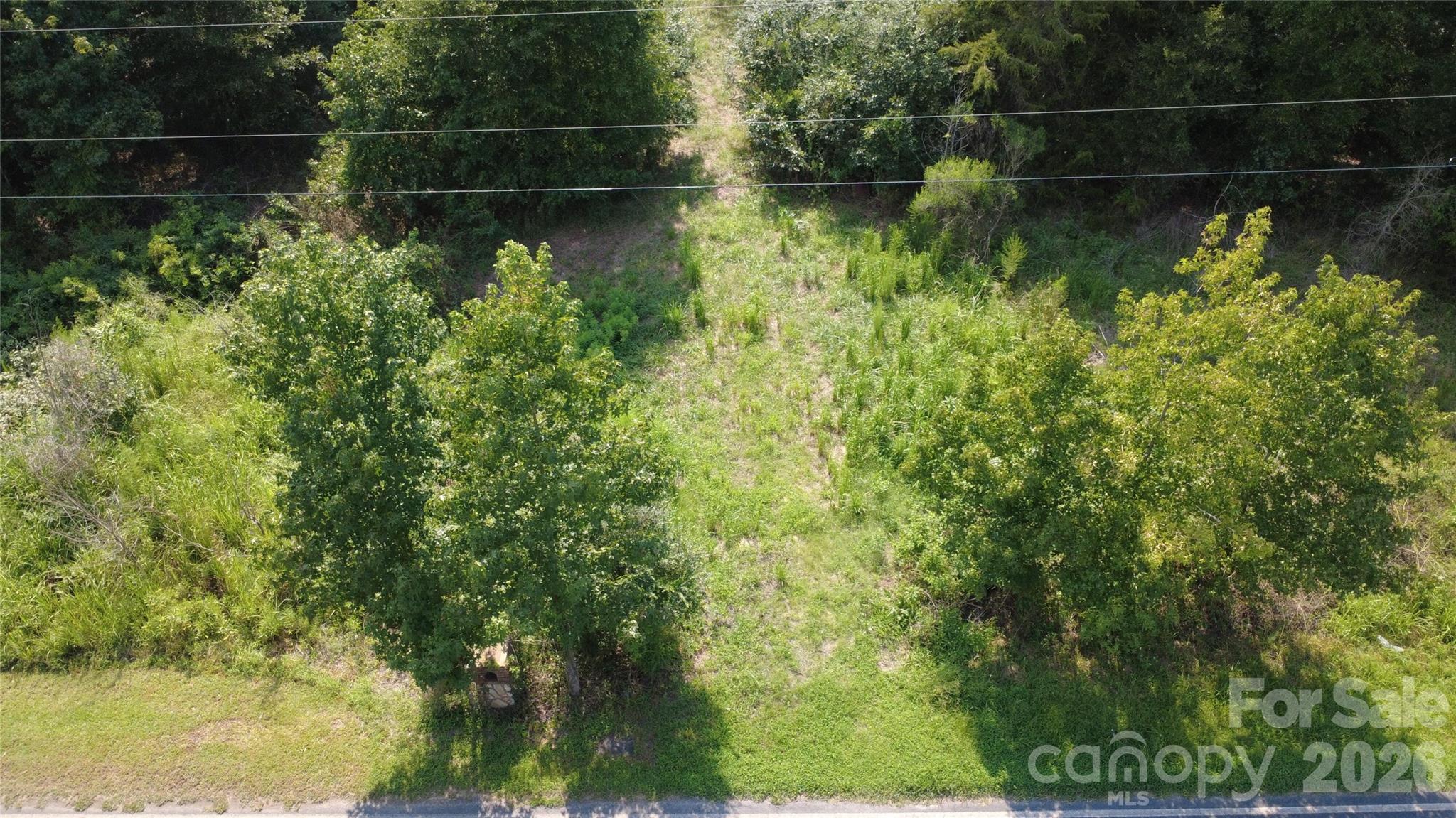 main property photo 10