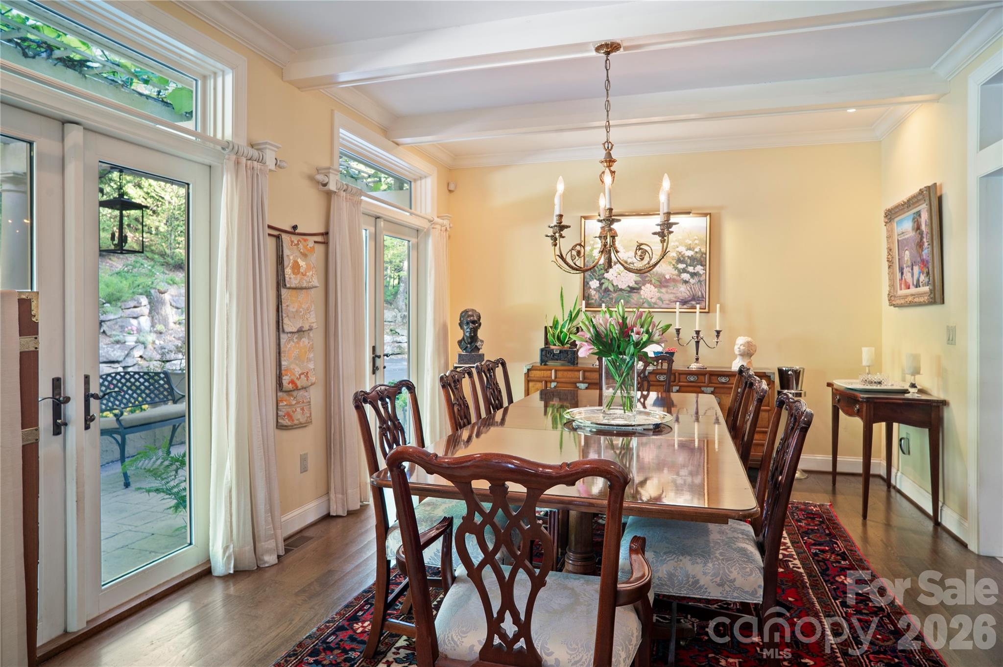 main property photo 9