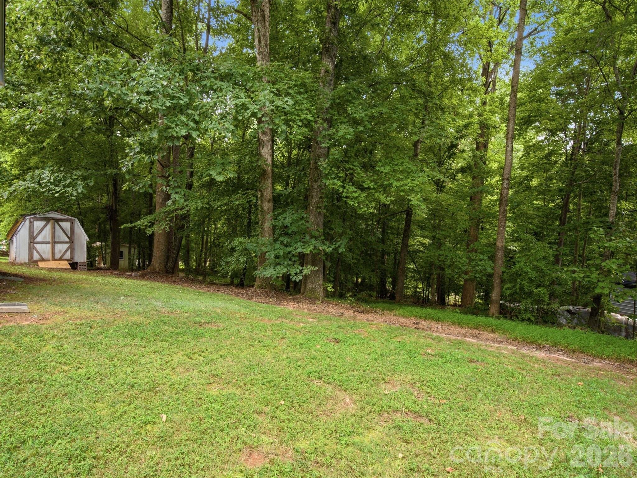 main property photo 35