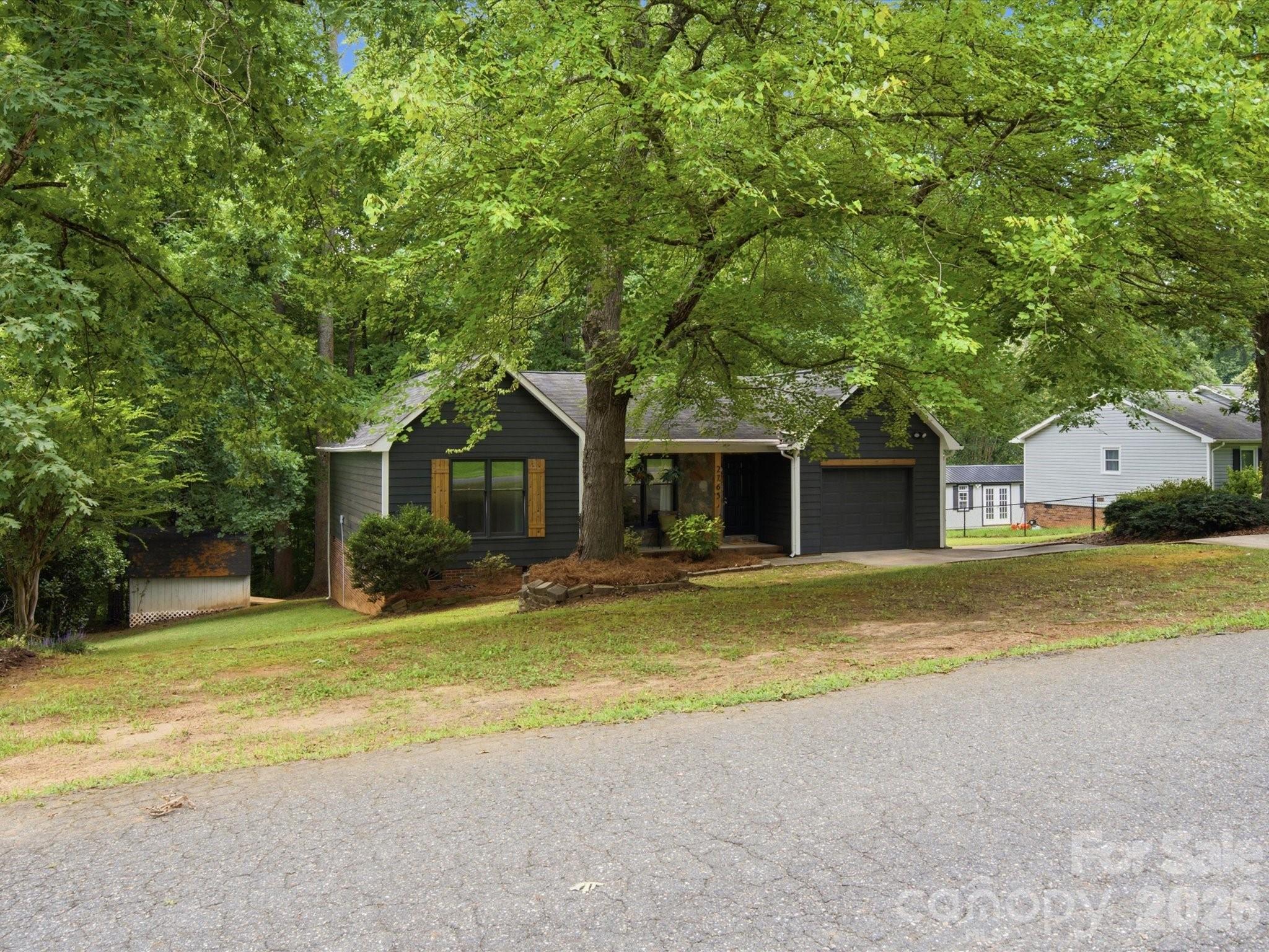 main property photo 42