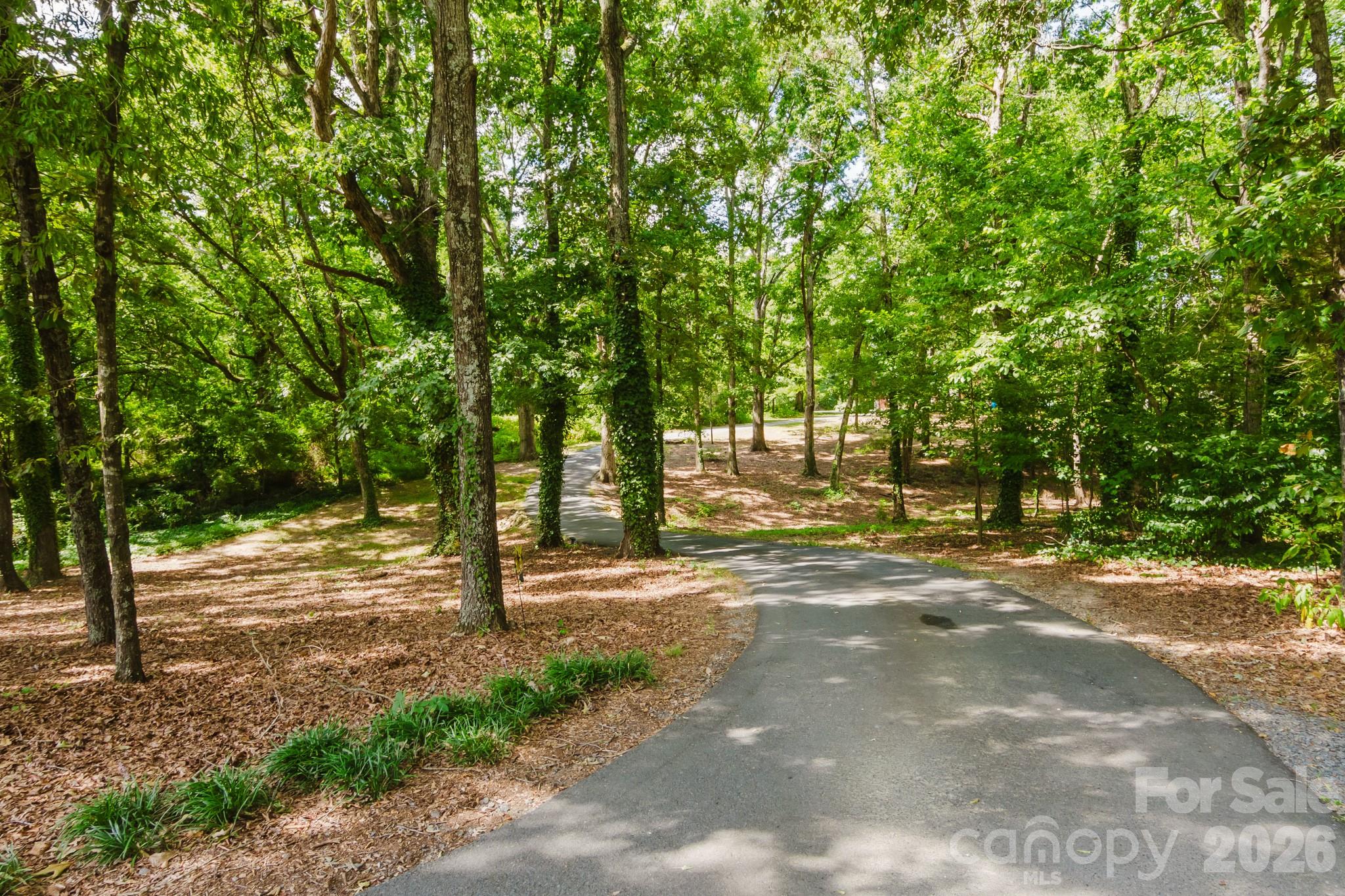main property photo 45