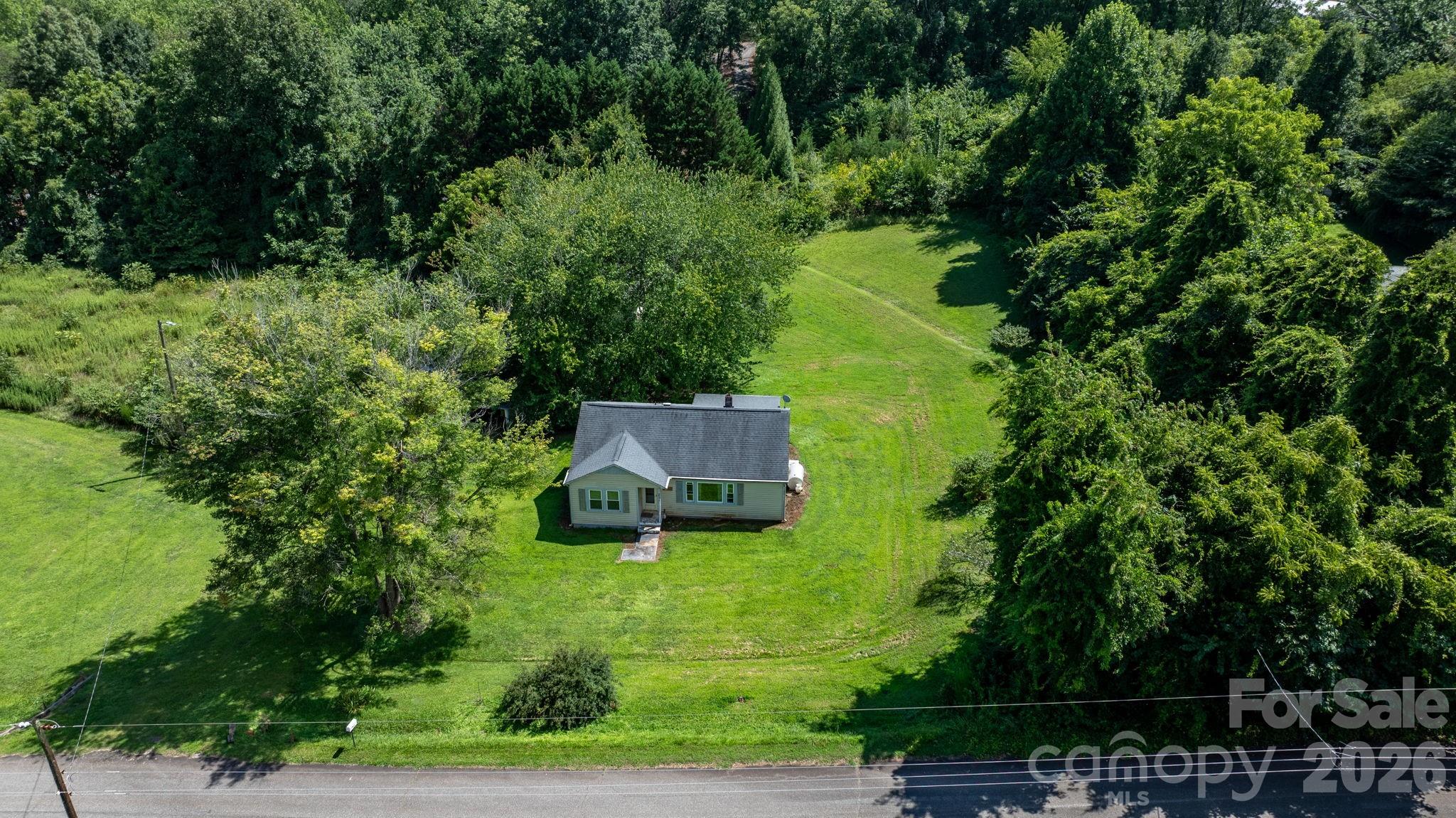 main property photo 22