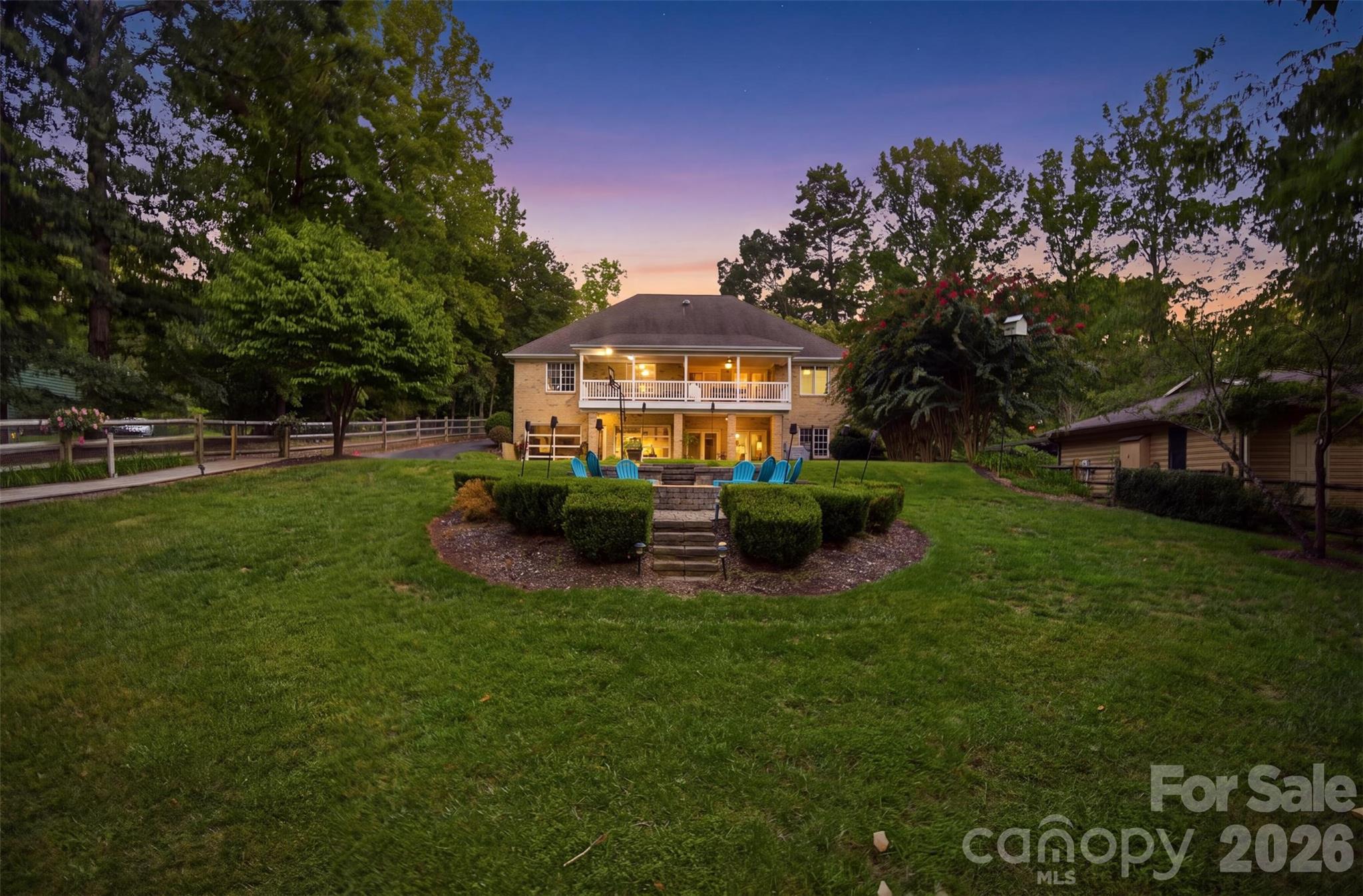 main property photo 41