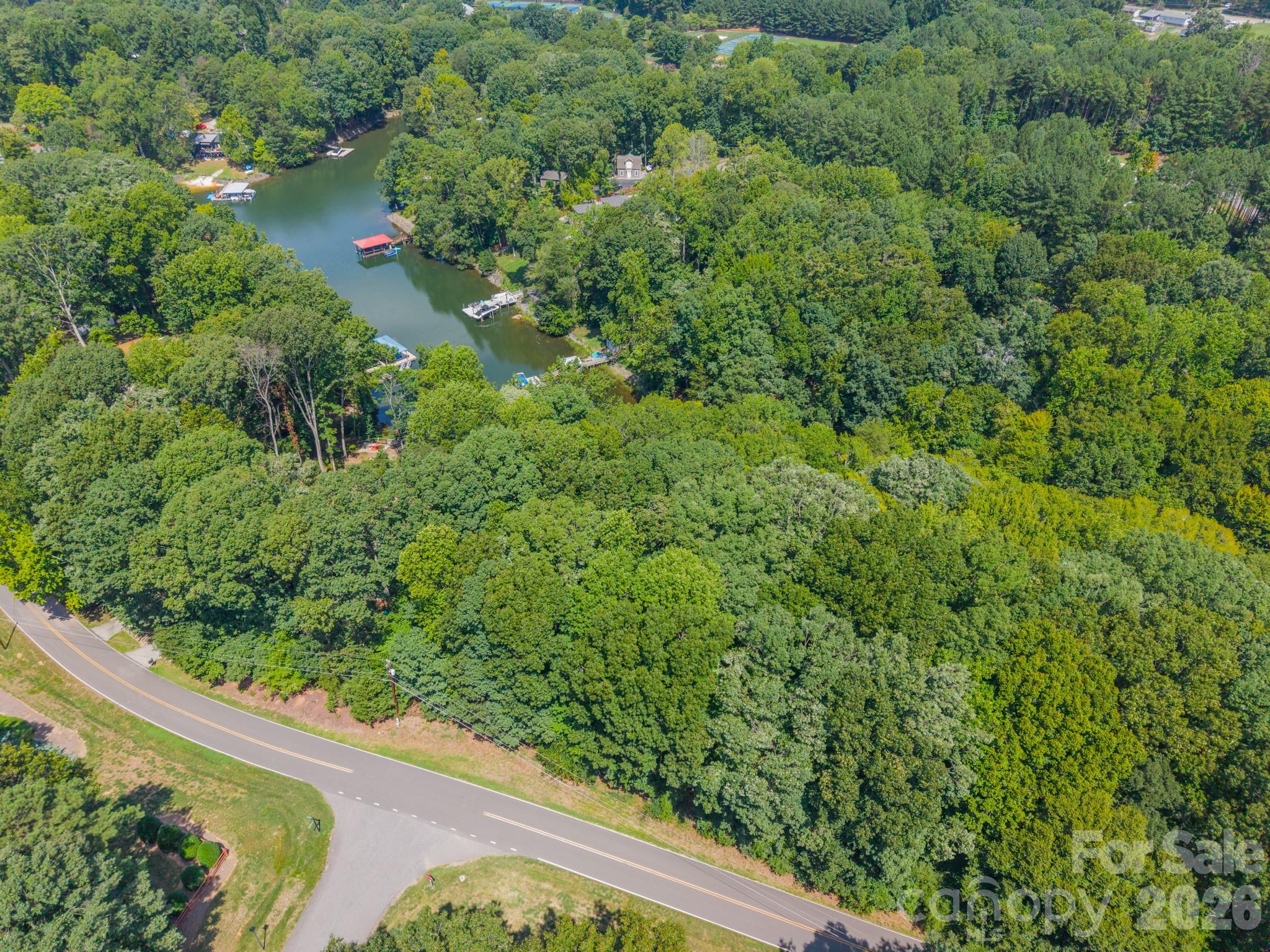 main property photo 13