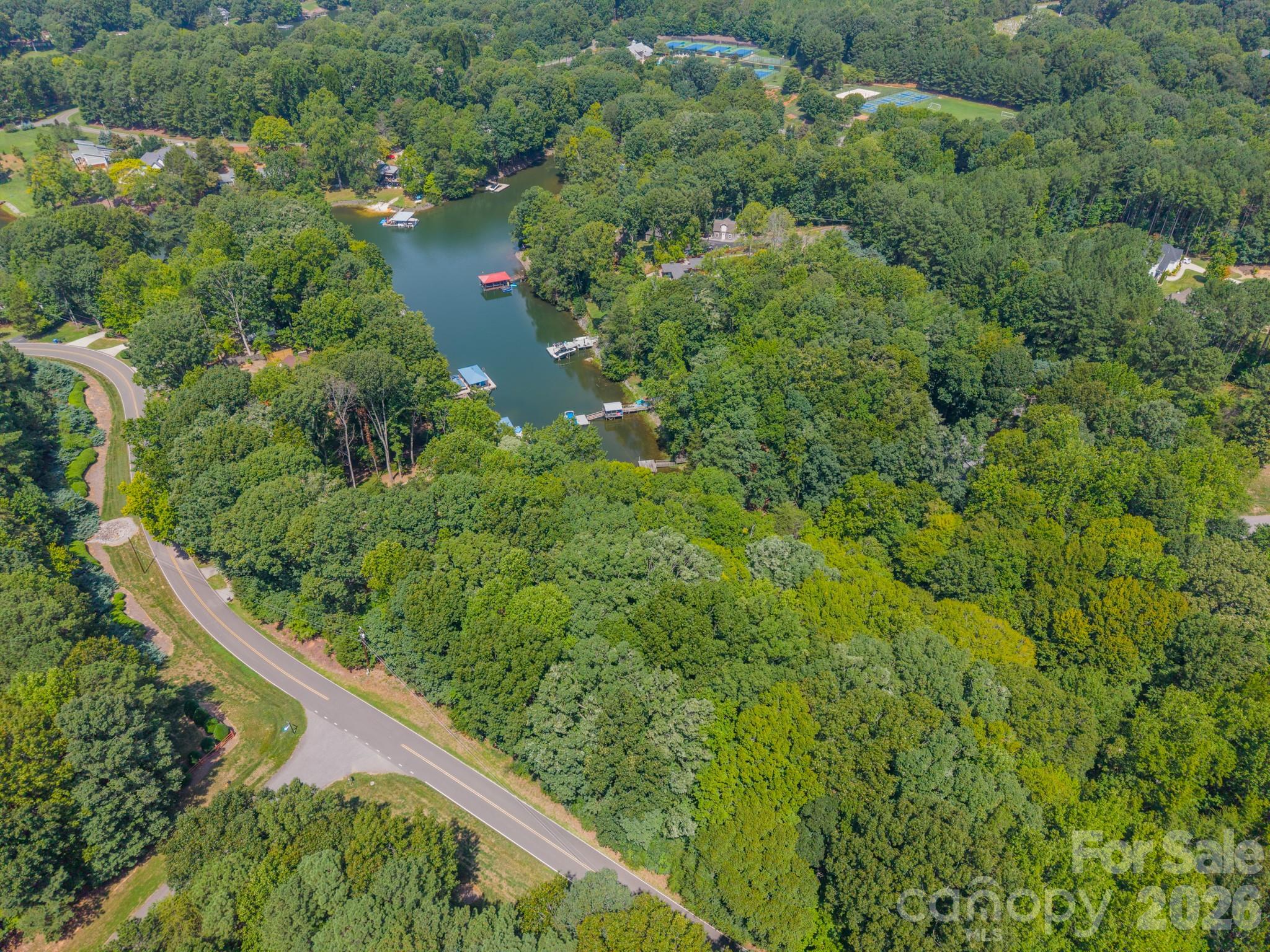 main property photo 15