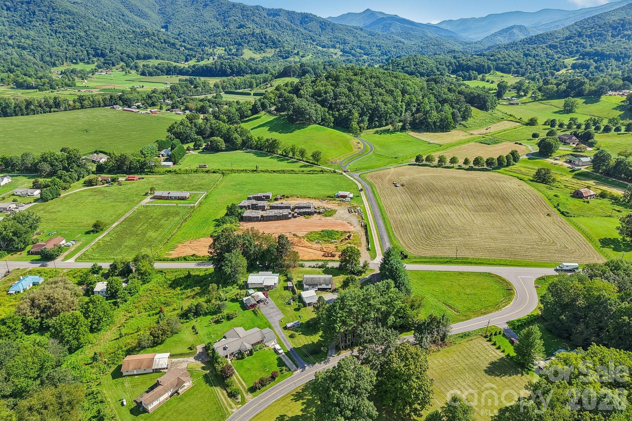 main property photo 43