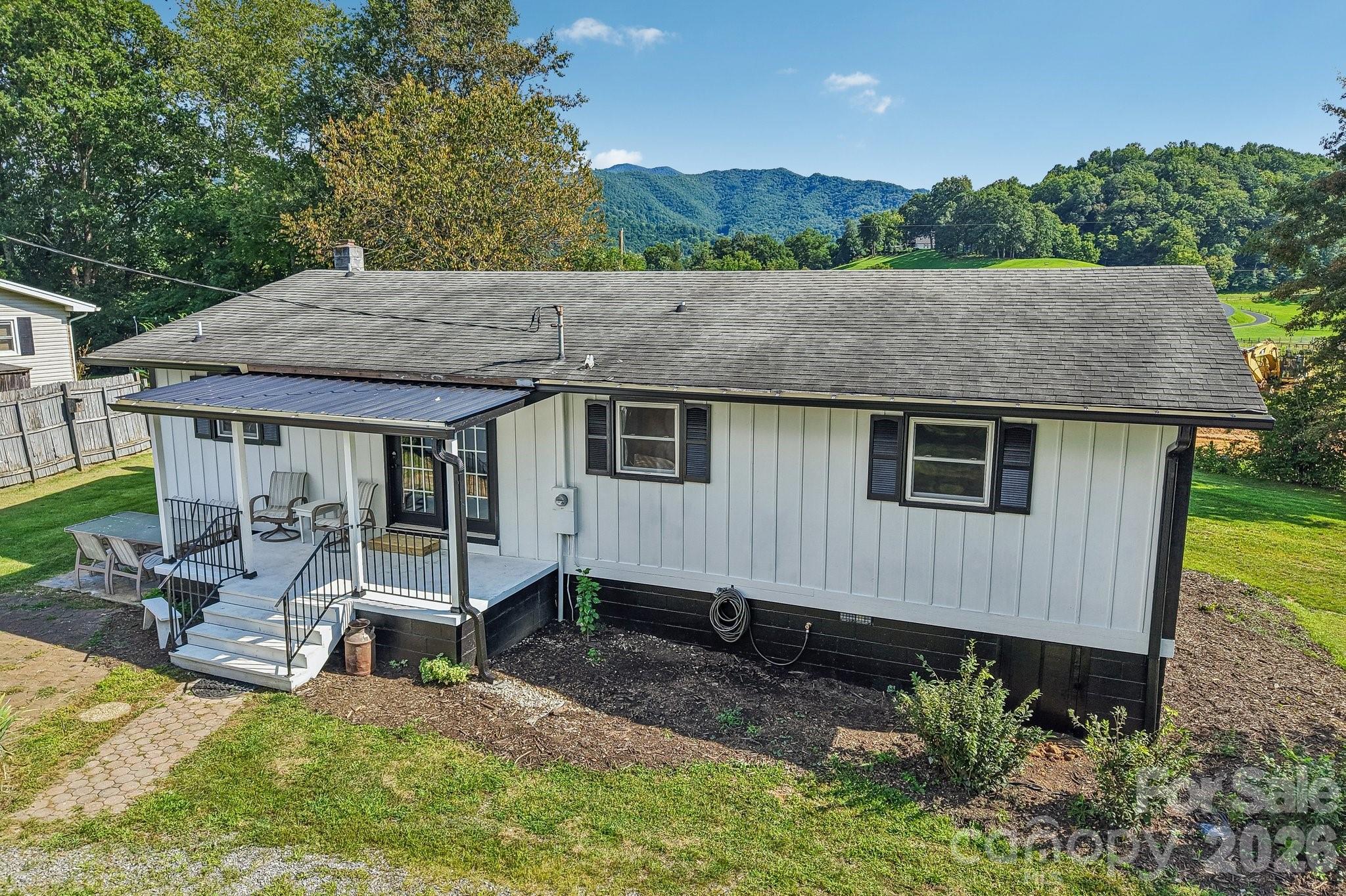 main property photo 44