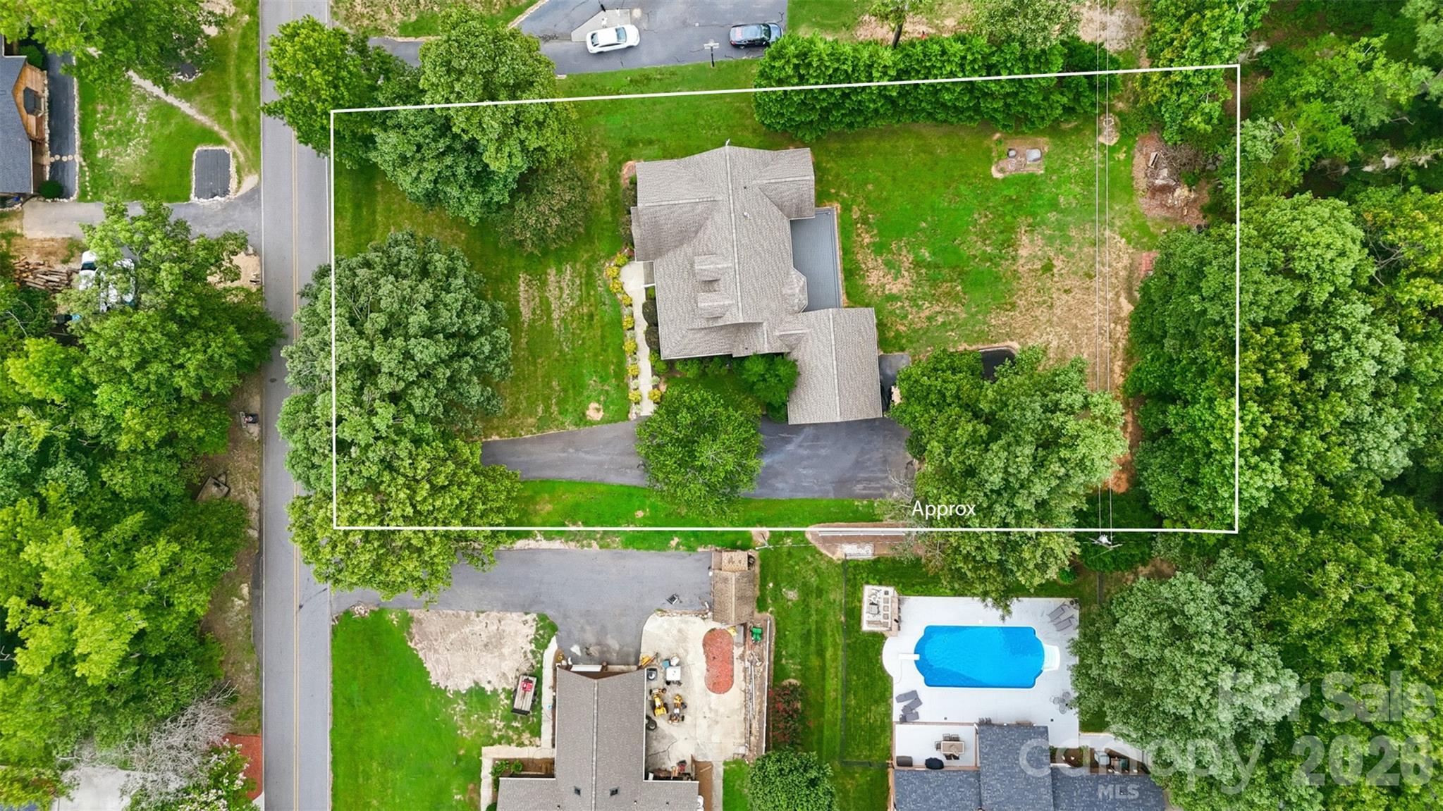 main property photo 36