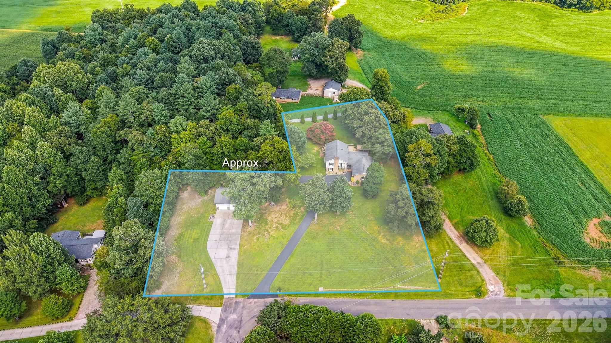 main property photo 36