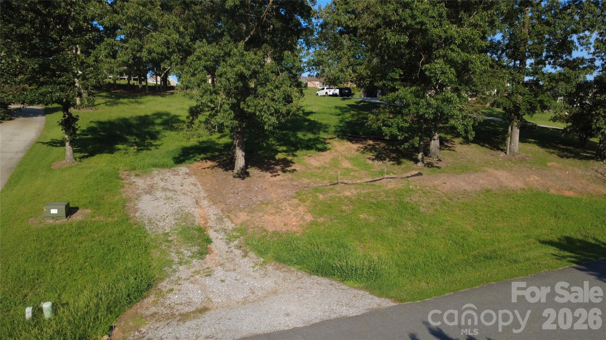 main property photo 29