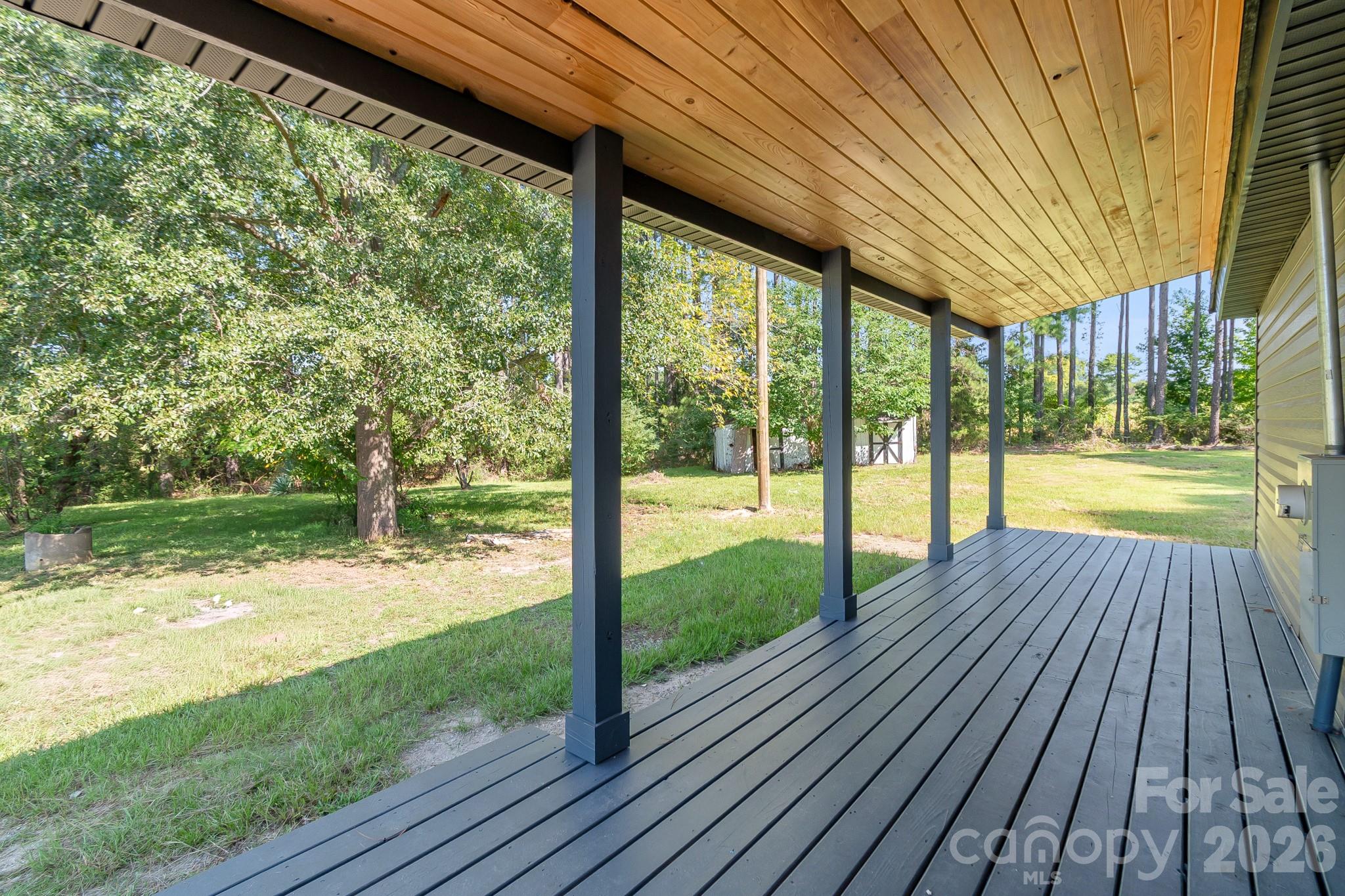 main property photo 6
