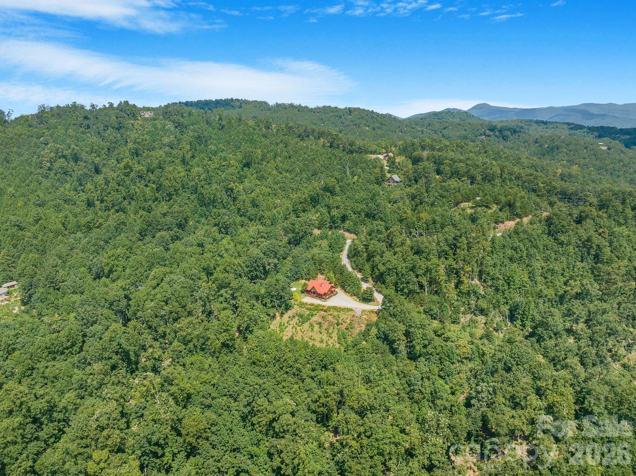 main property photo 13