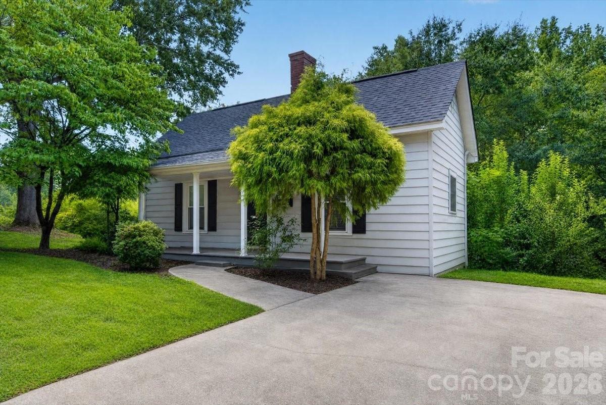 main property photo 18