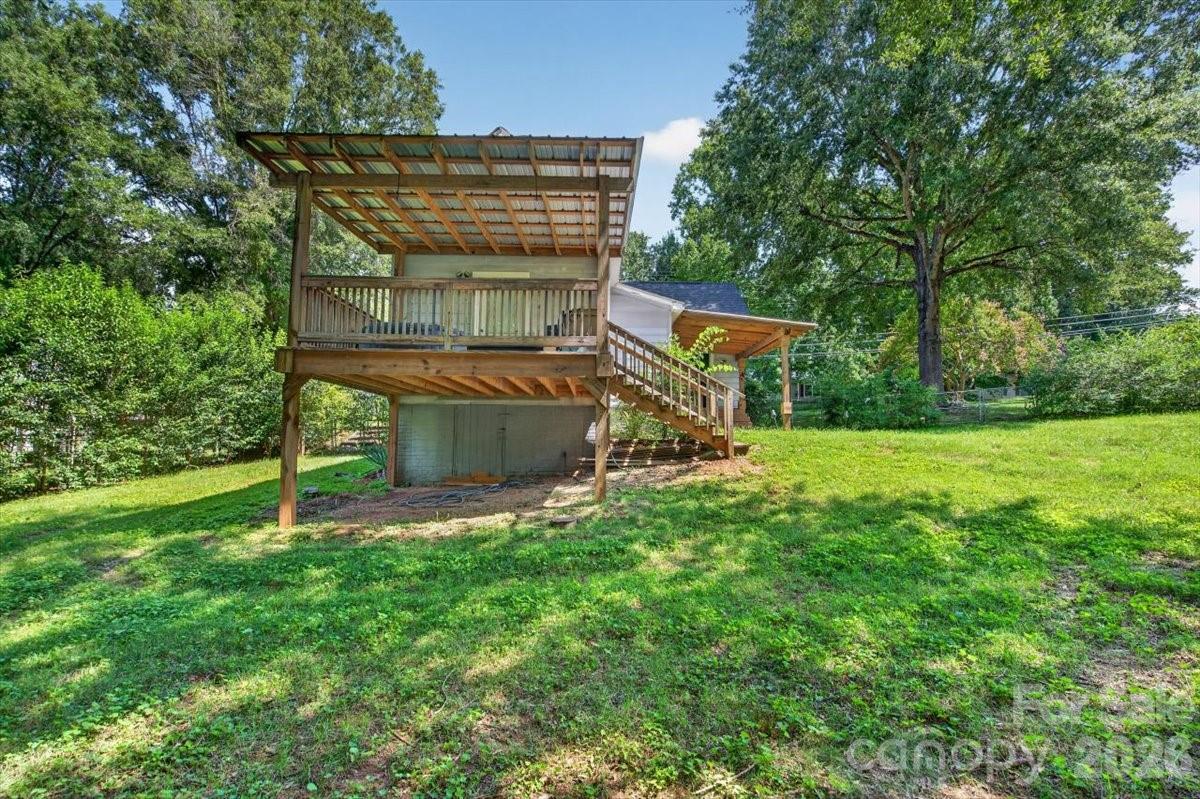 main property photo 21