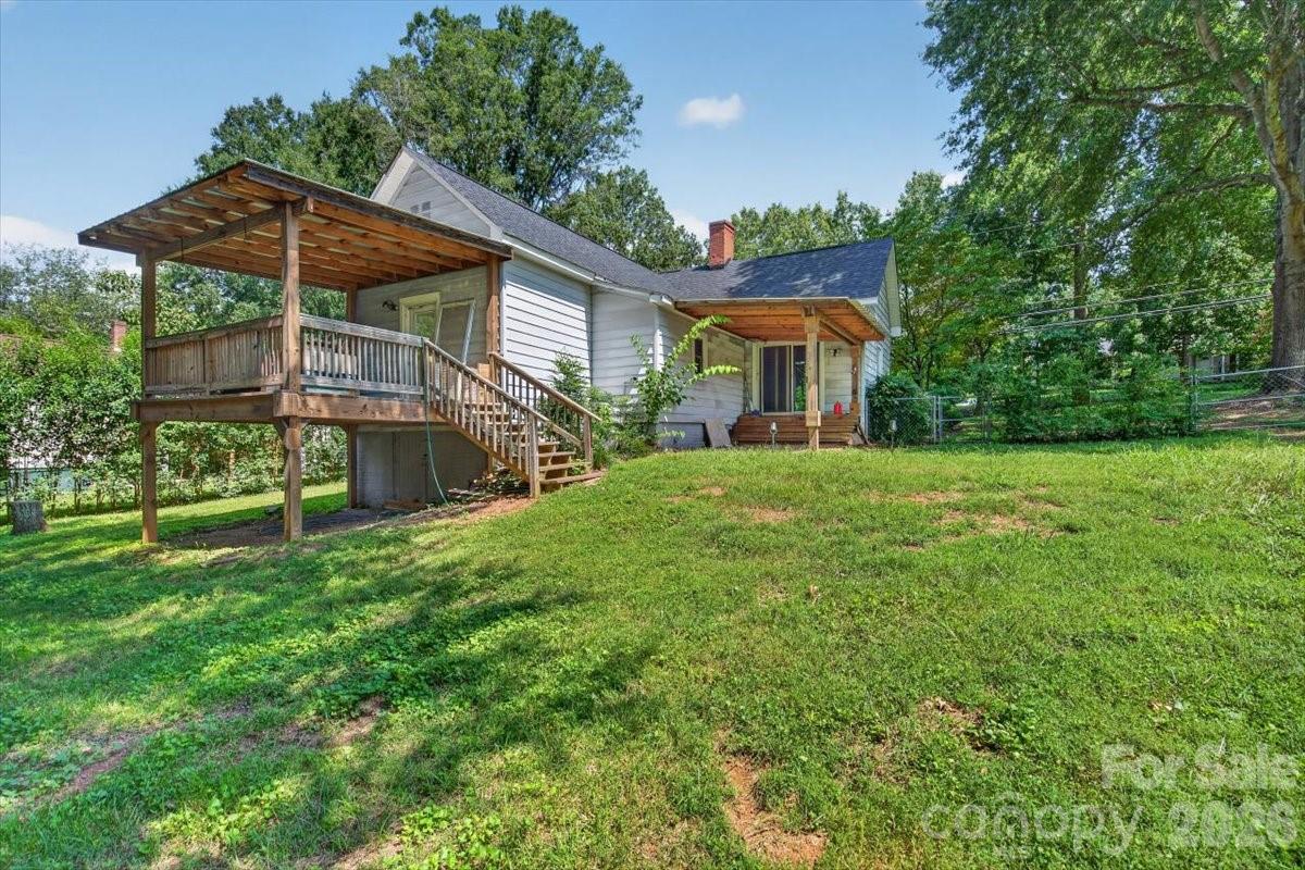 main property photo 24