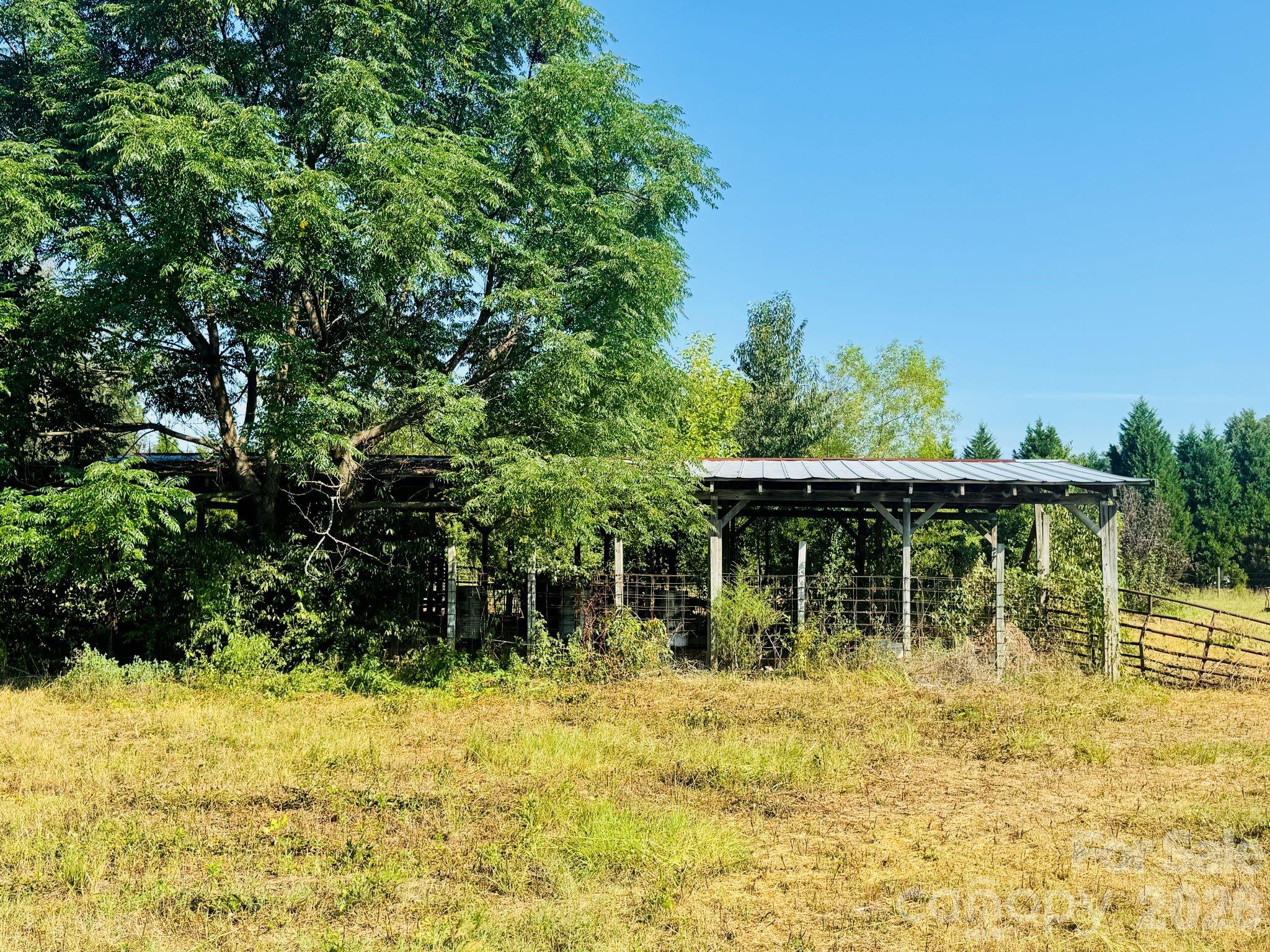 main property photo 43