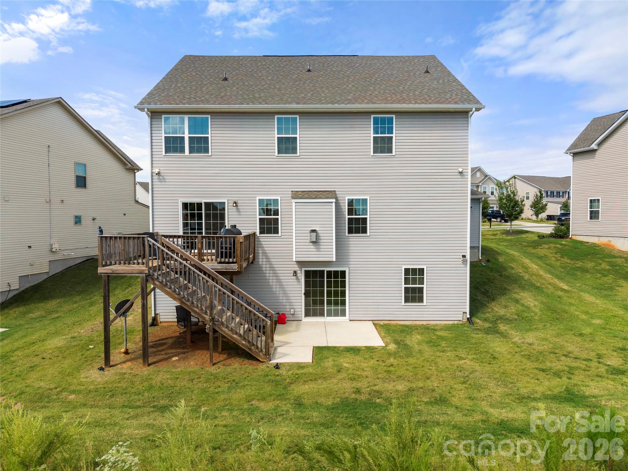 main property photo 41
