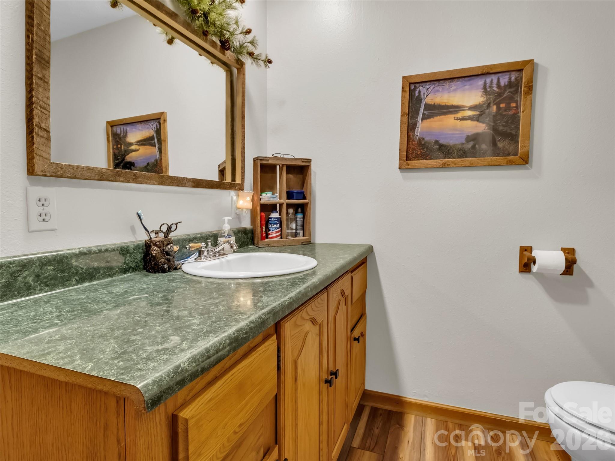 main property photo 12