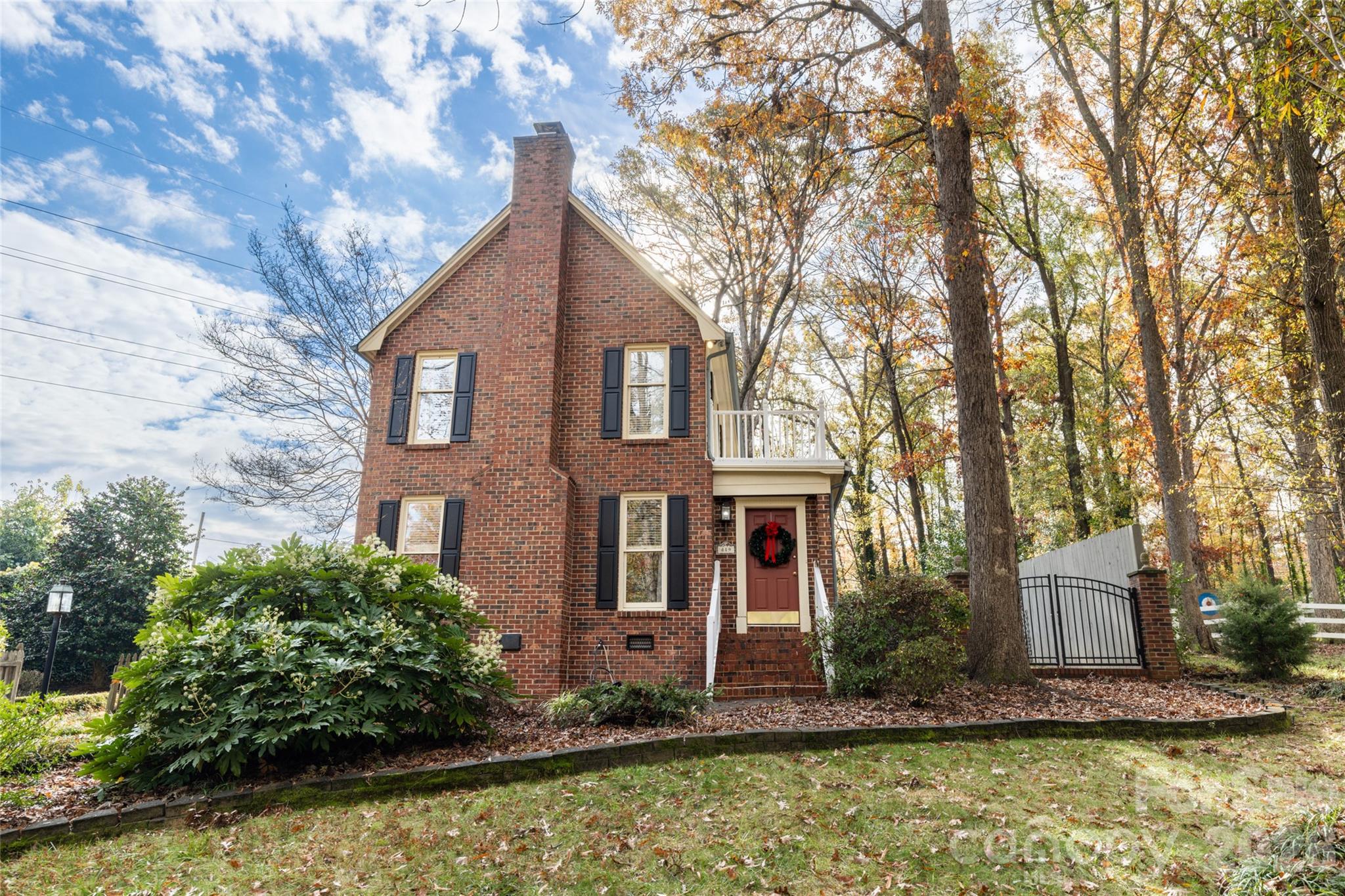 main property photo 1