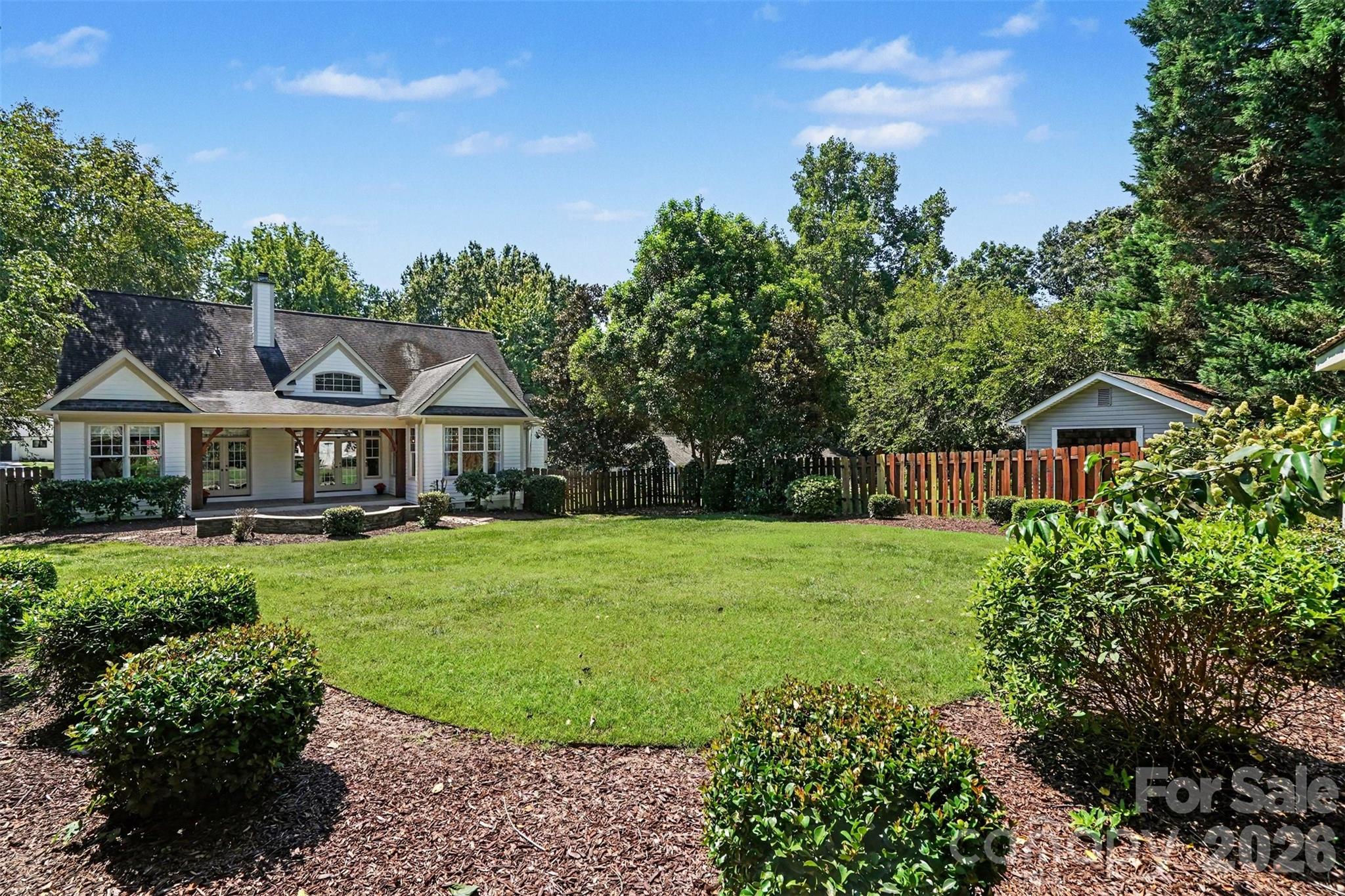main property photo 40