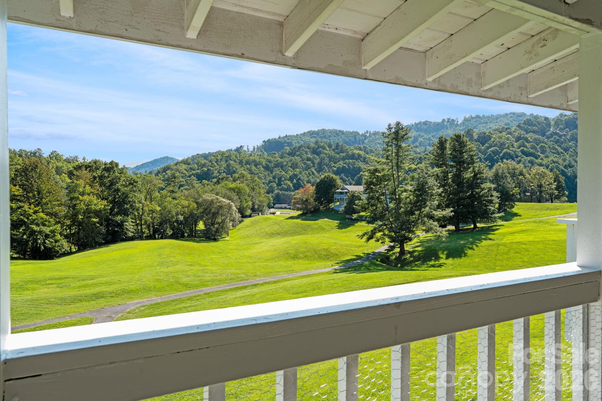 main property photo 15