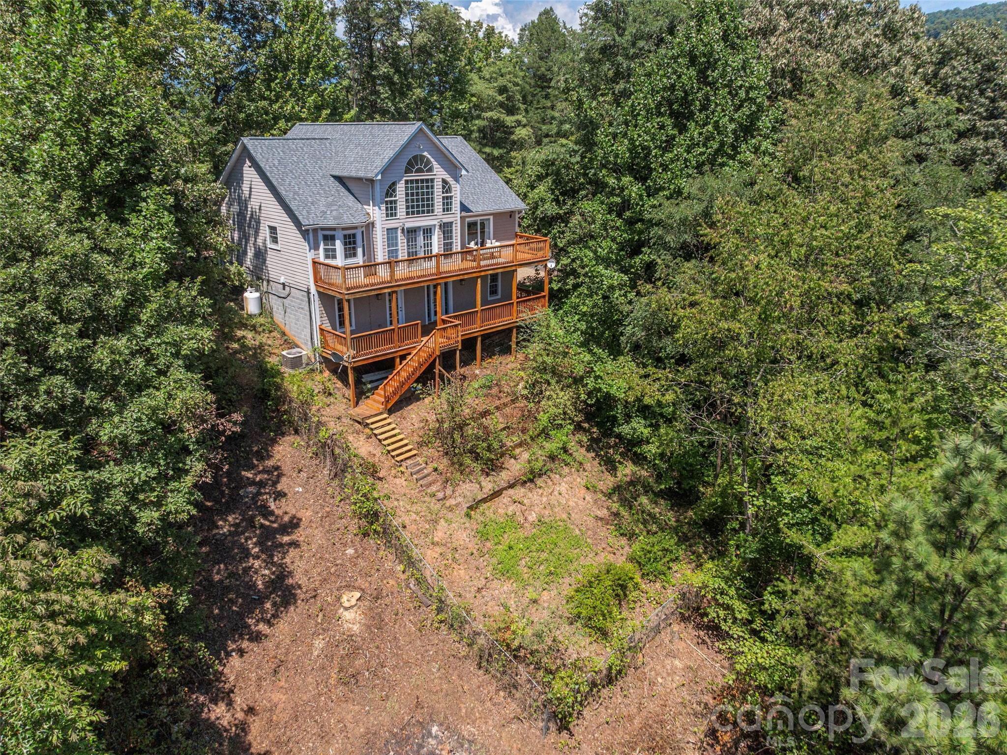 main property photo 39