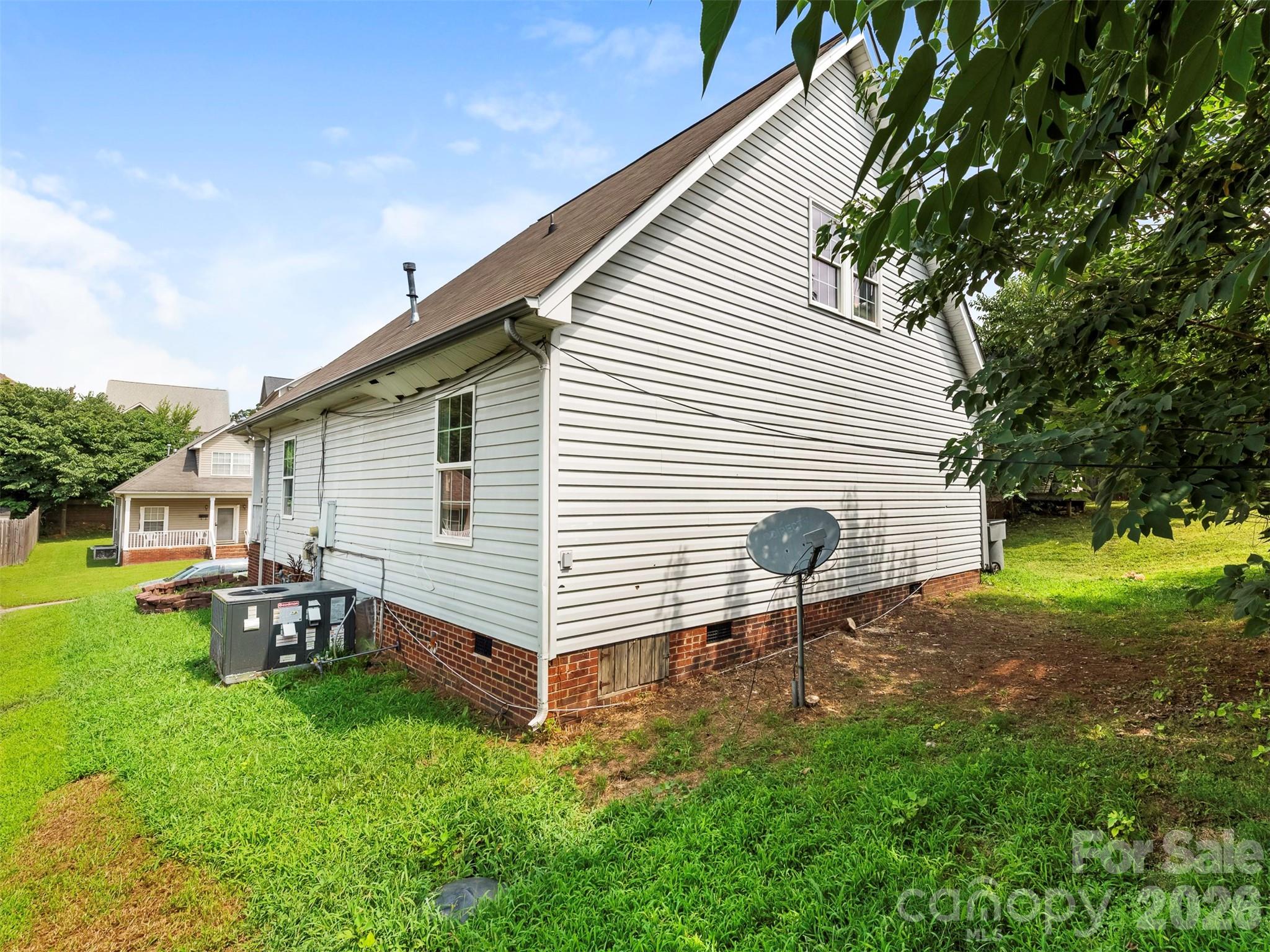 main property photo 24