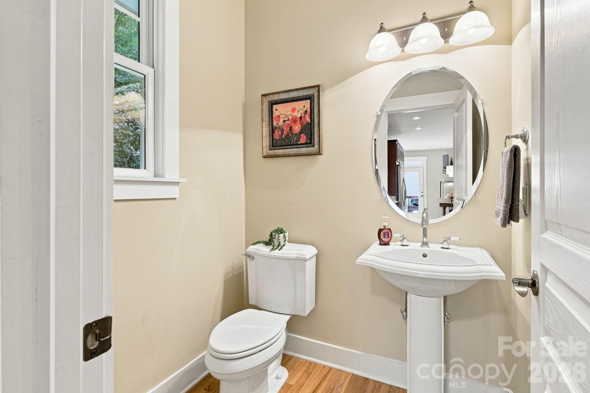 main property photo 23