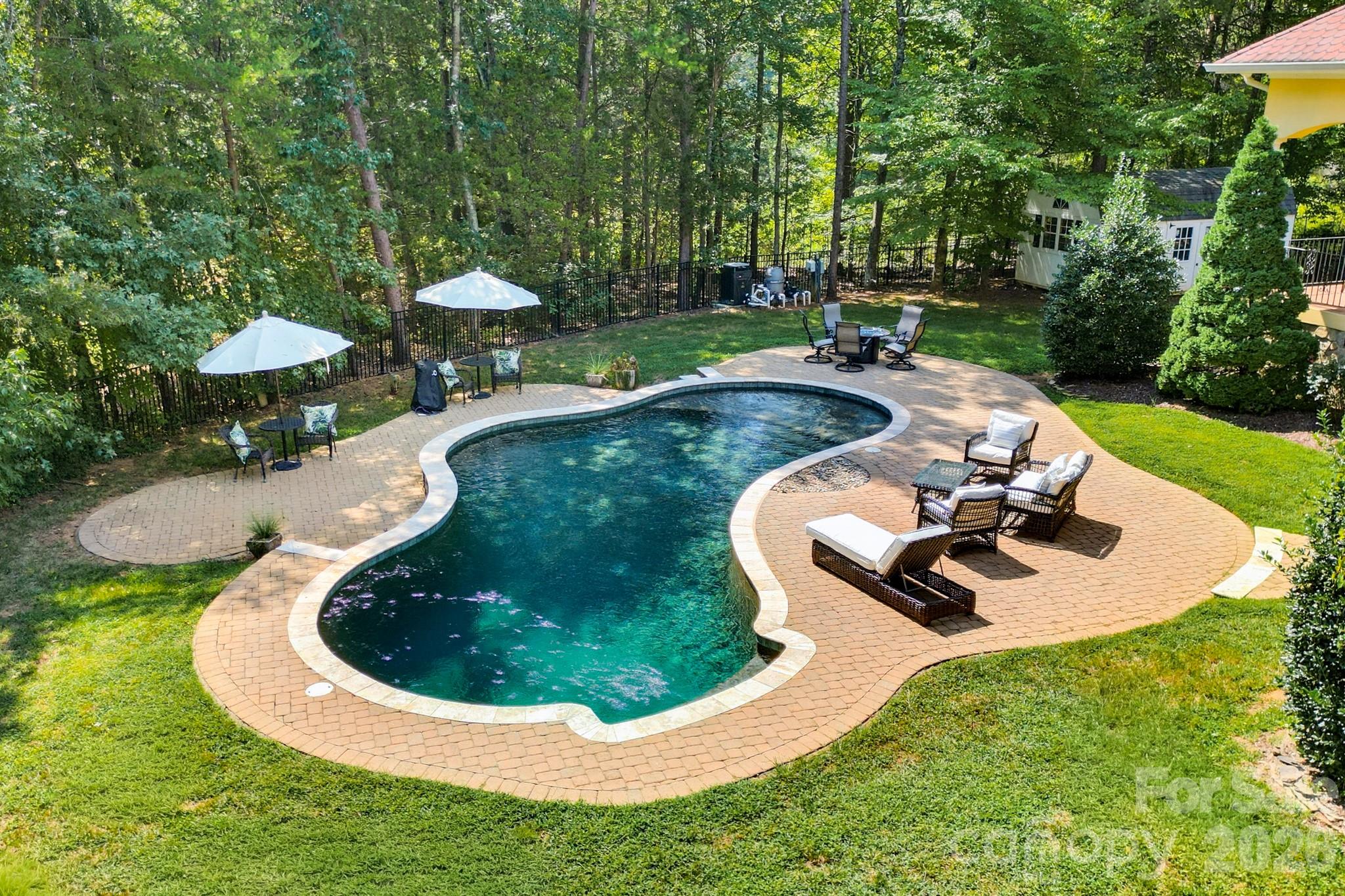 main property photo 44