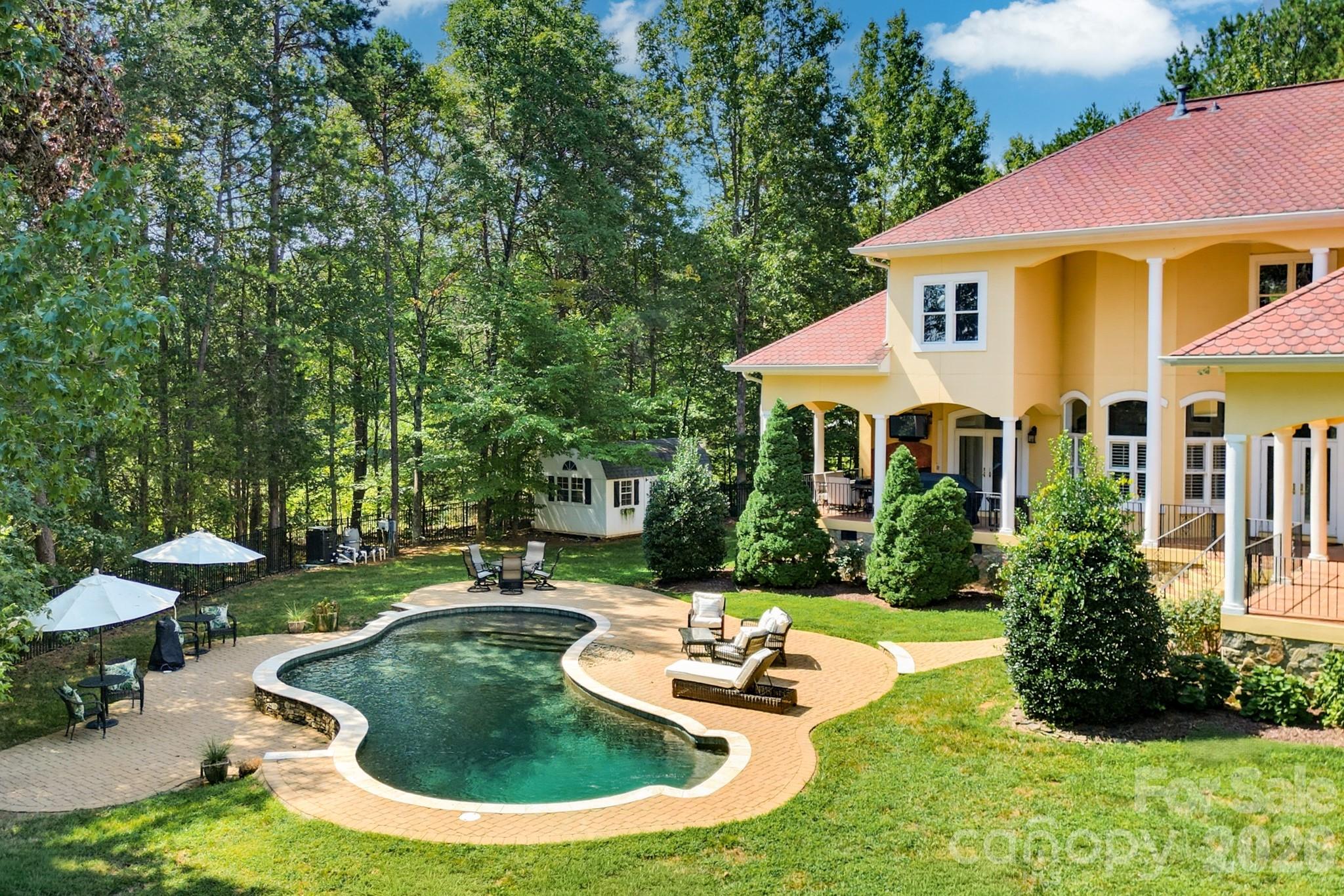 main property photo 45