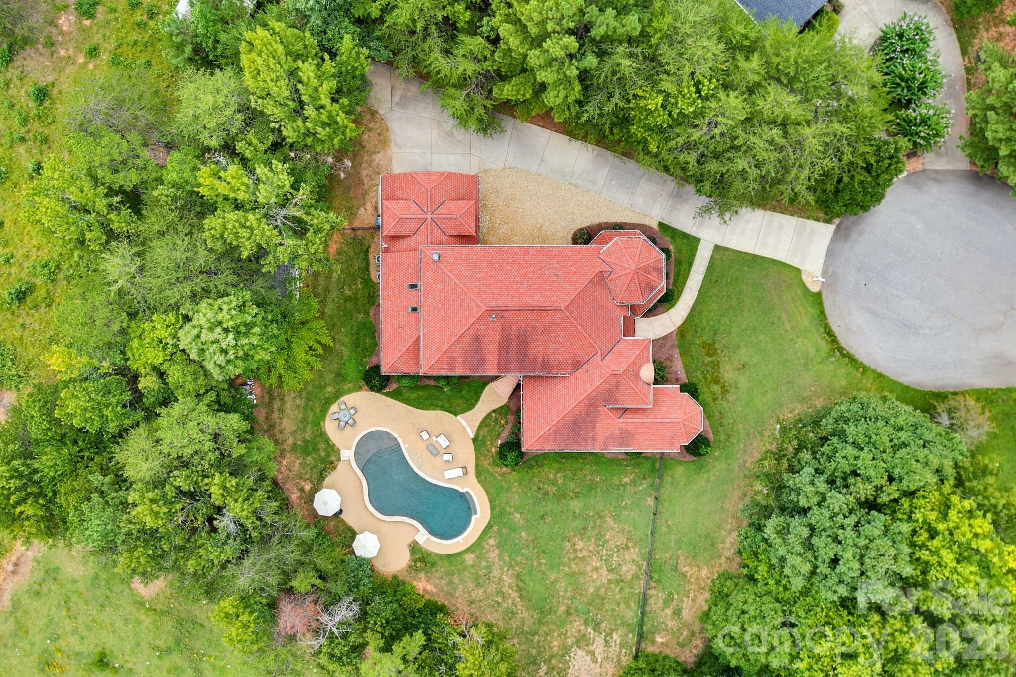 main property photo 46