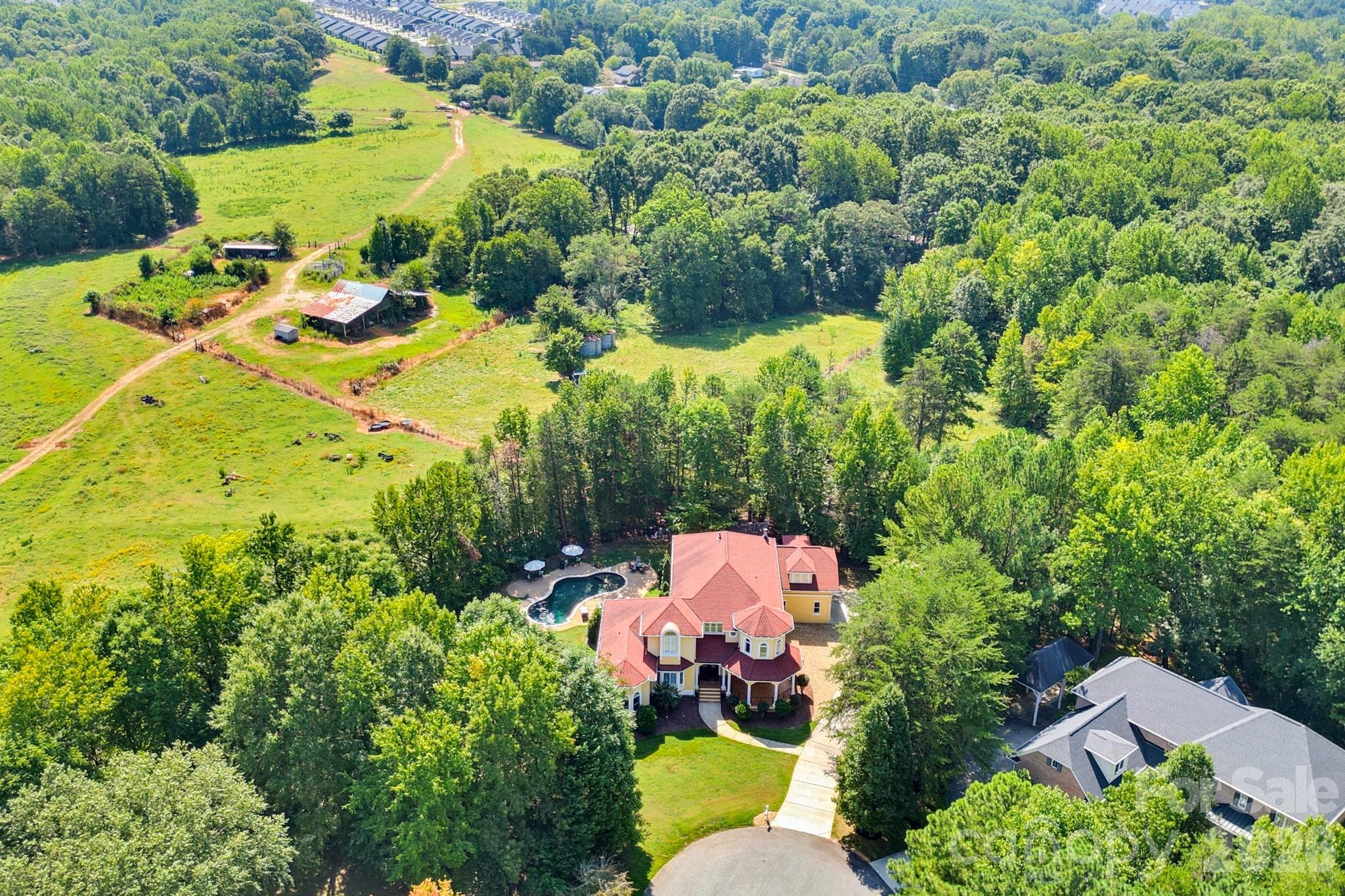 main property photo 47