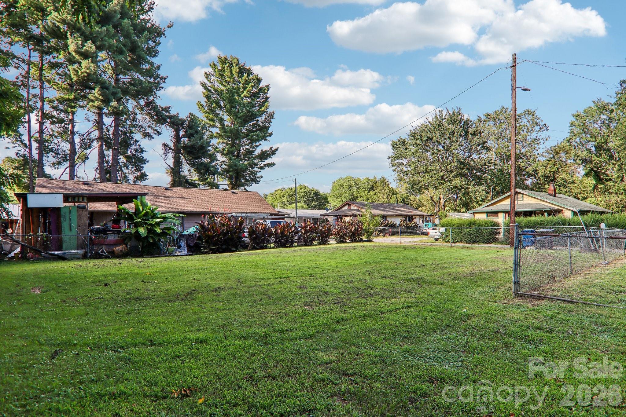 main property photo 32