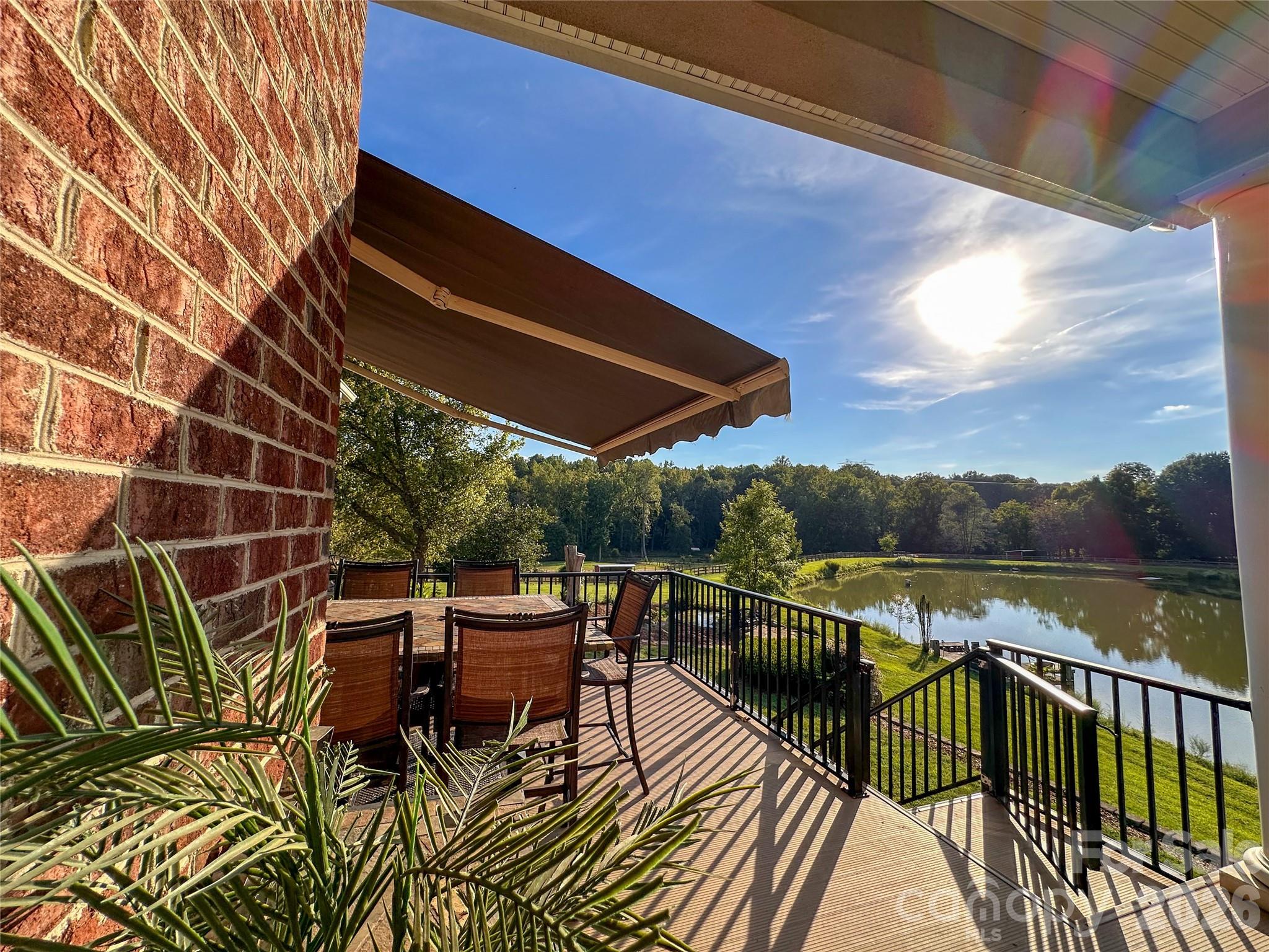 main property photo 24