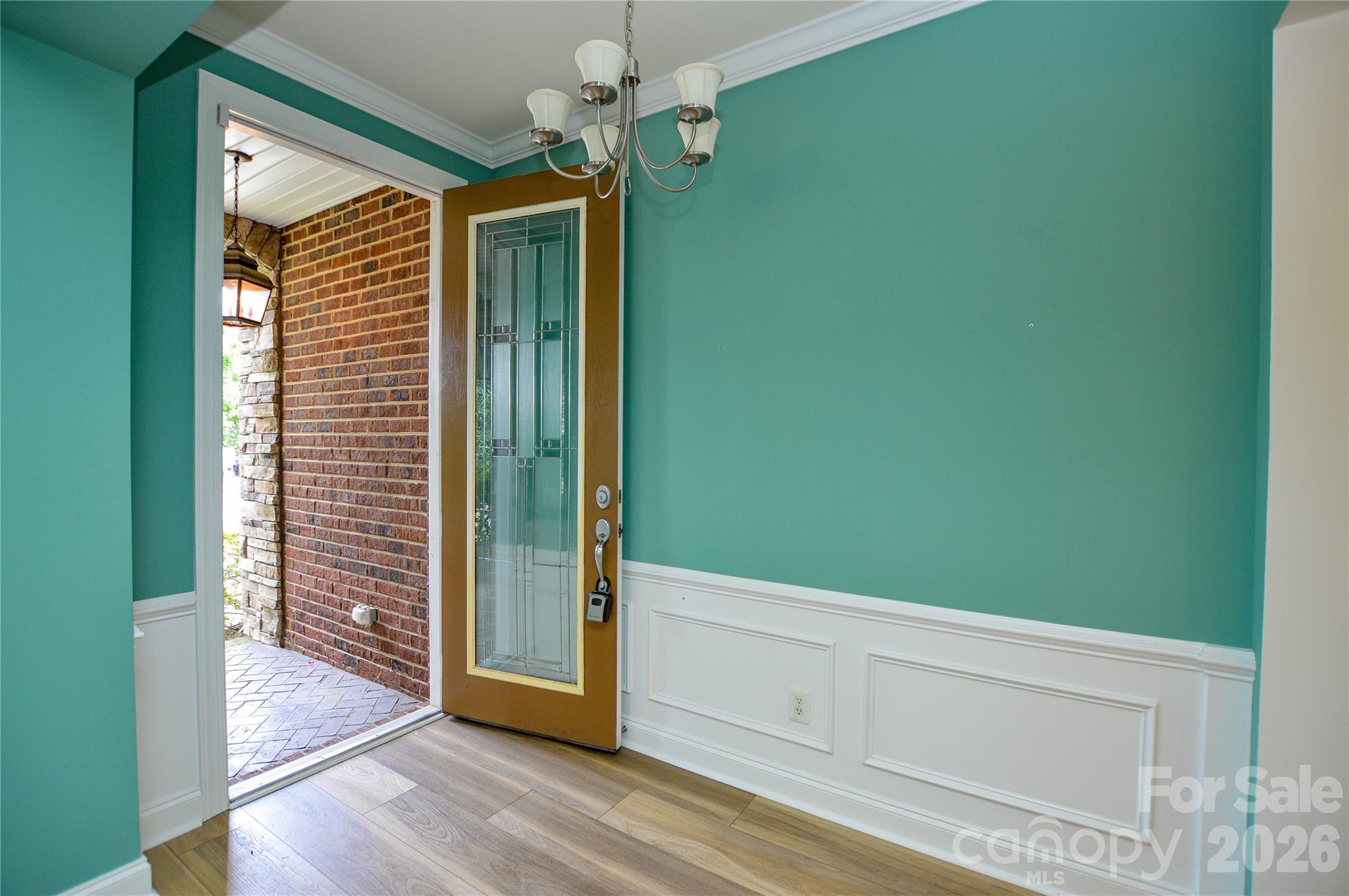 main property photo 4