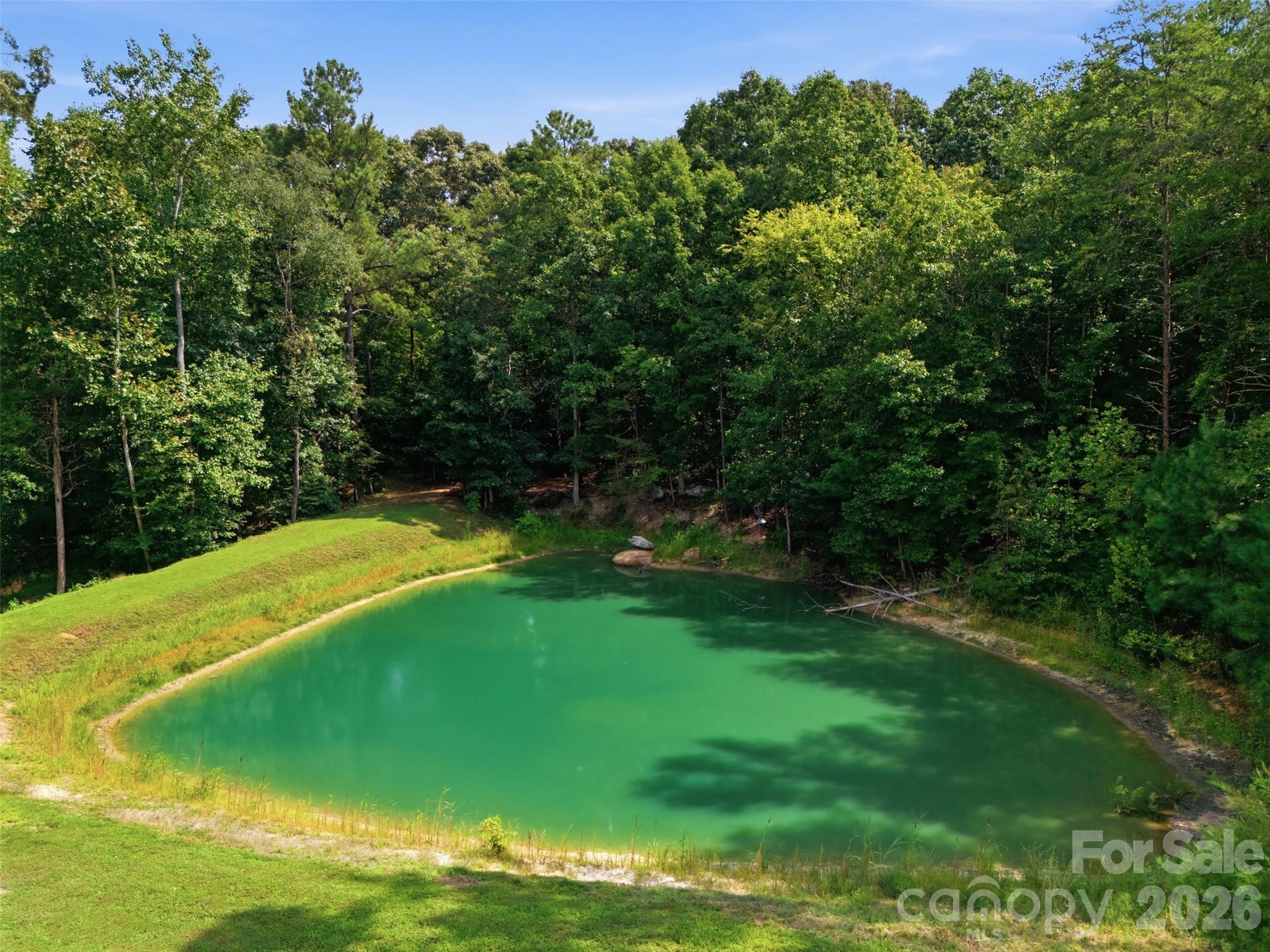 main property photo 40