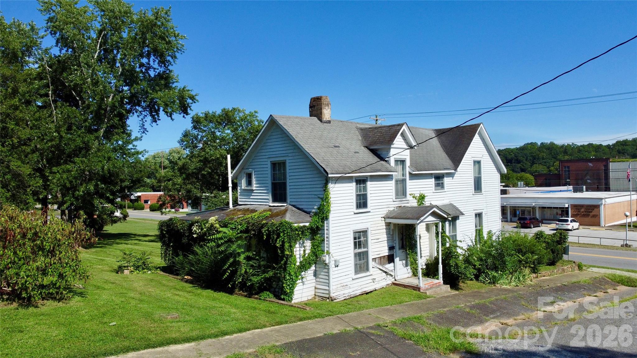 main property photo 3
