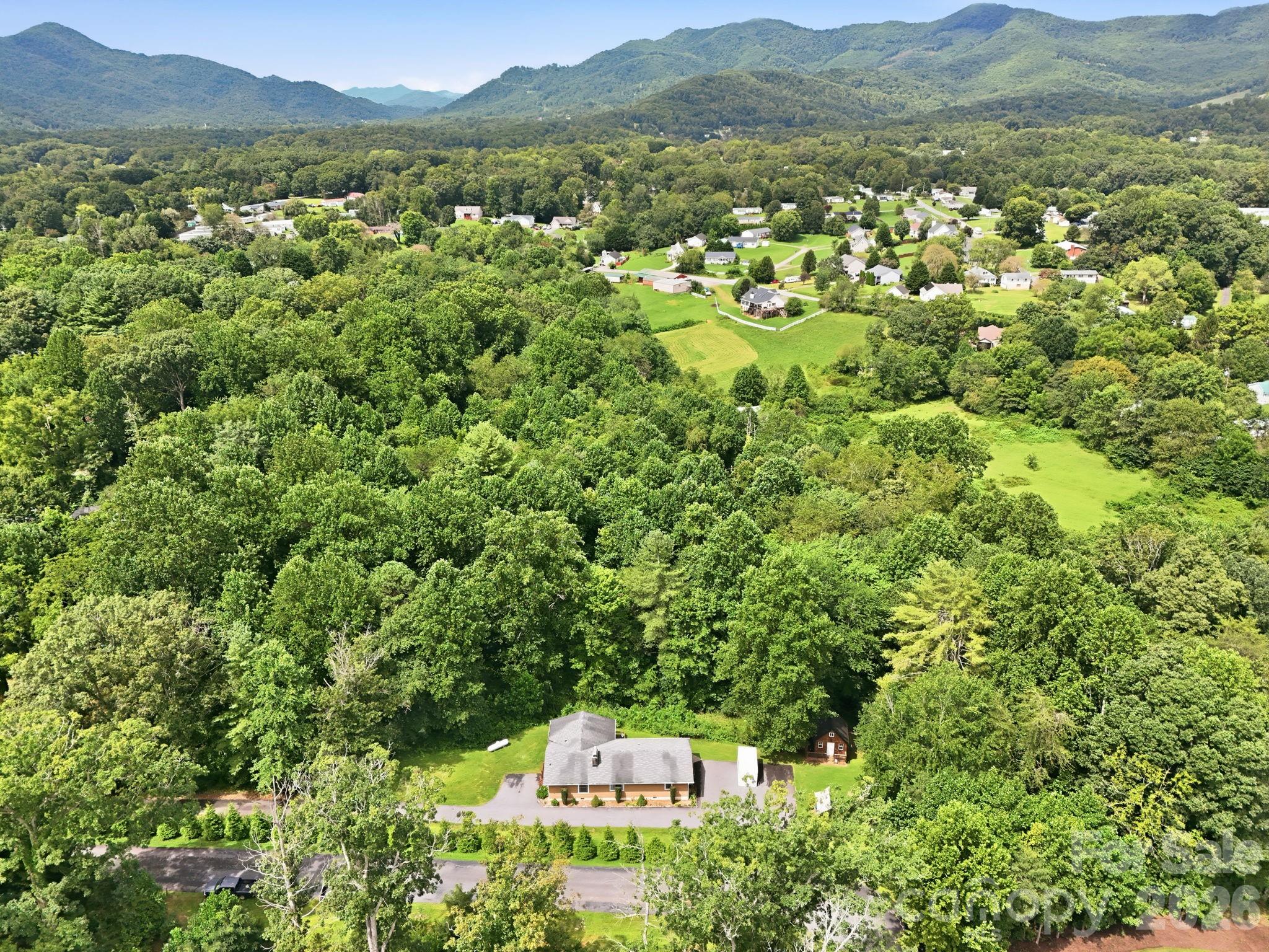 main property photo 22