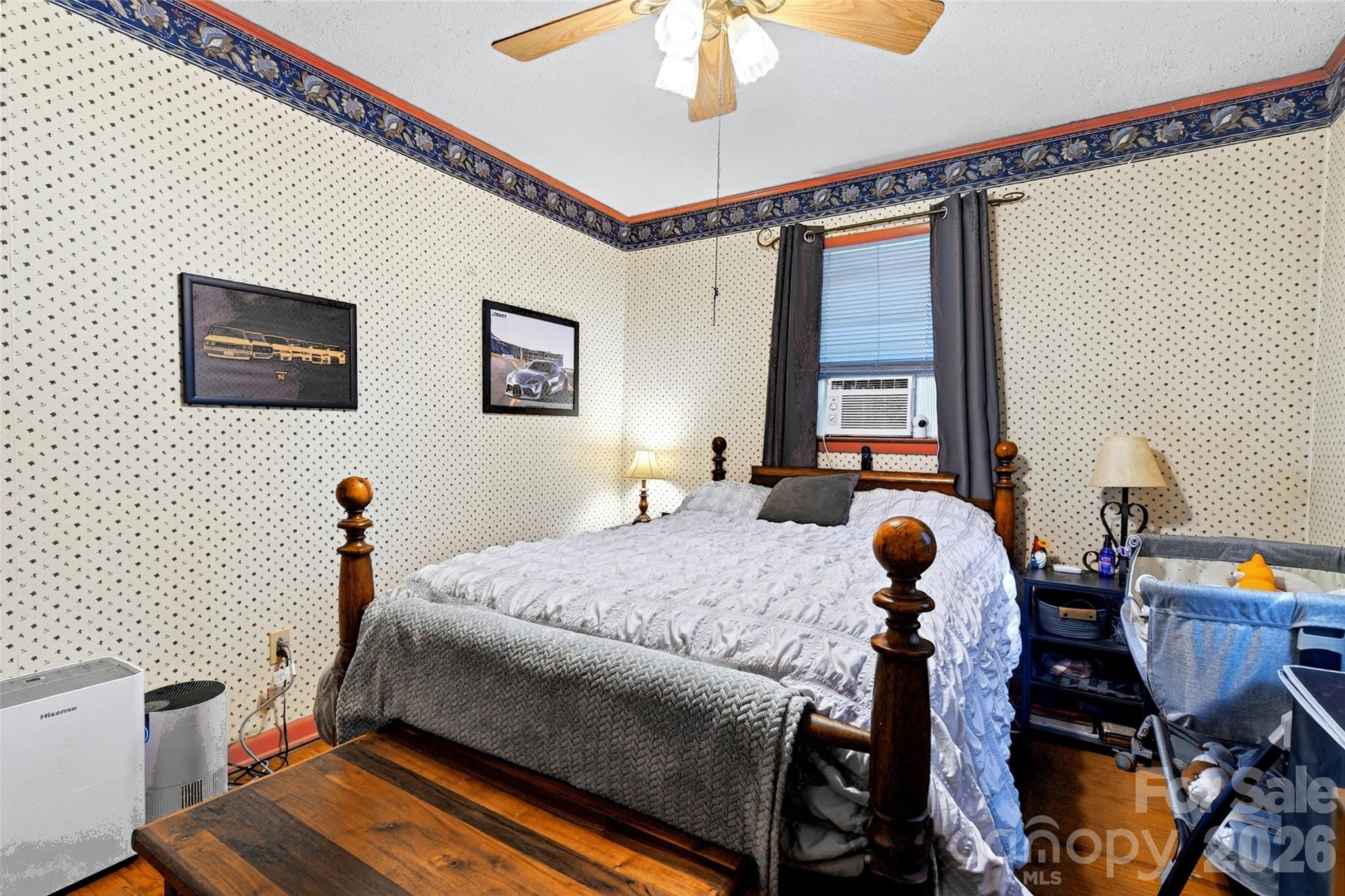 main property photo 13