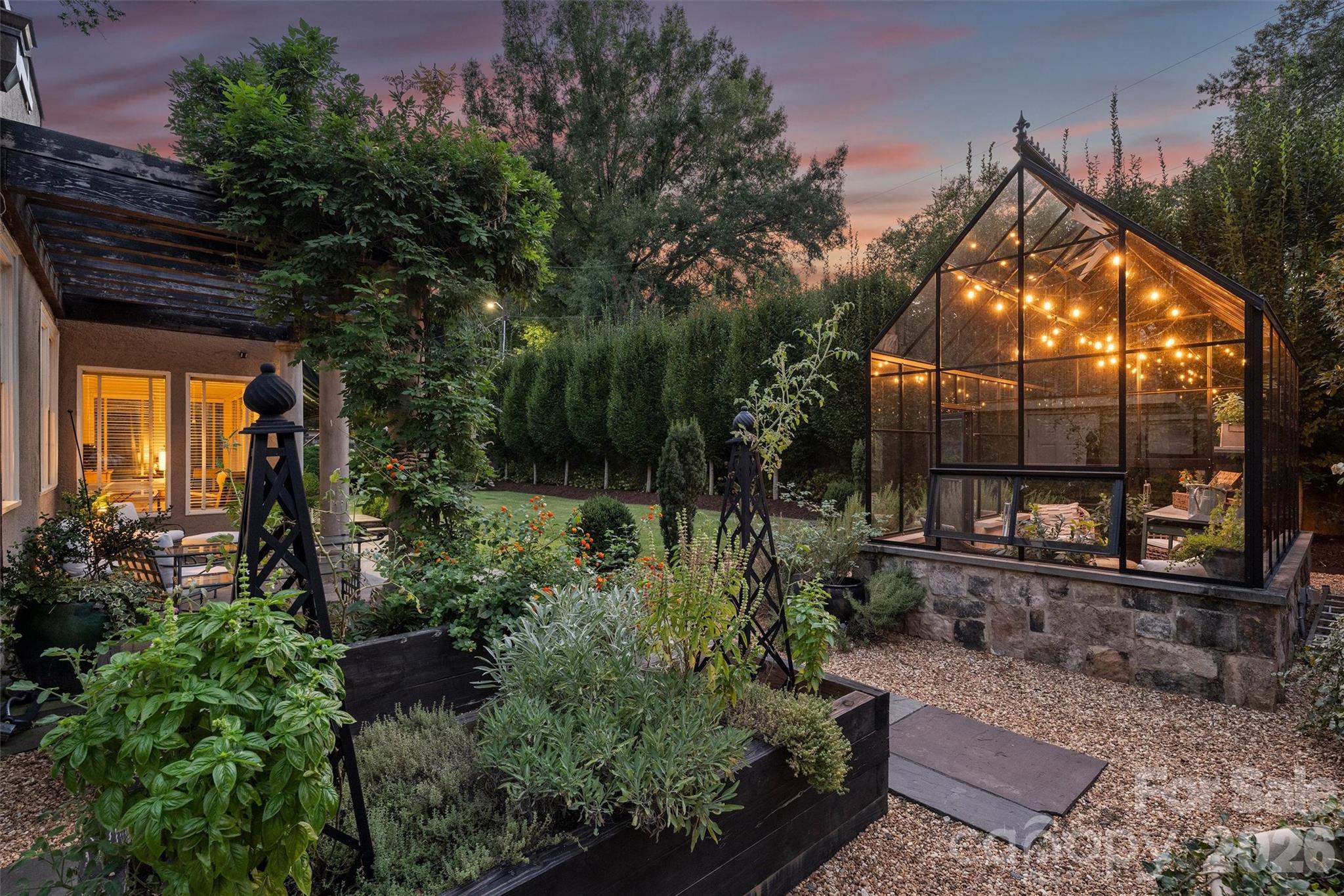 main property photo 45