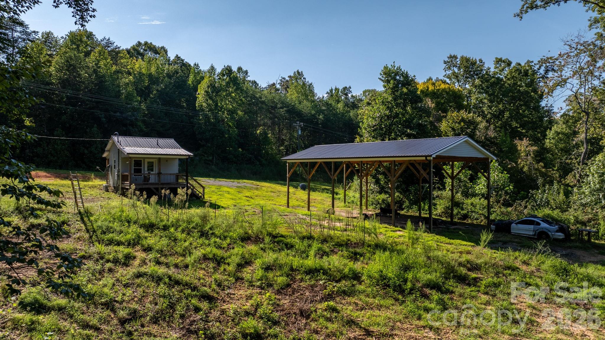 main property photo 14
