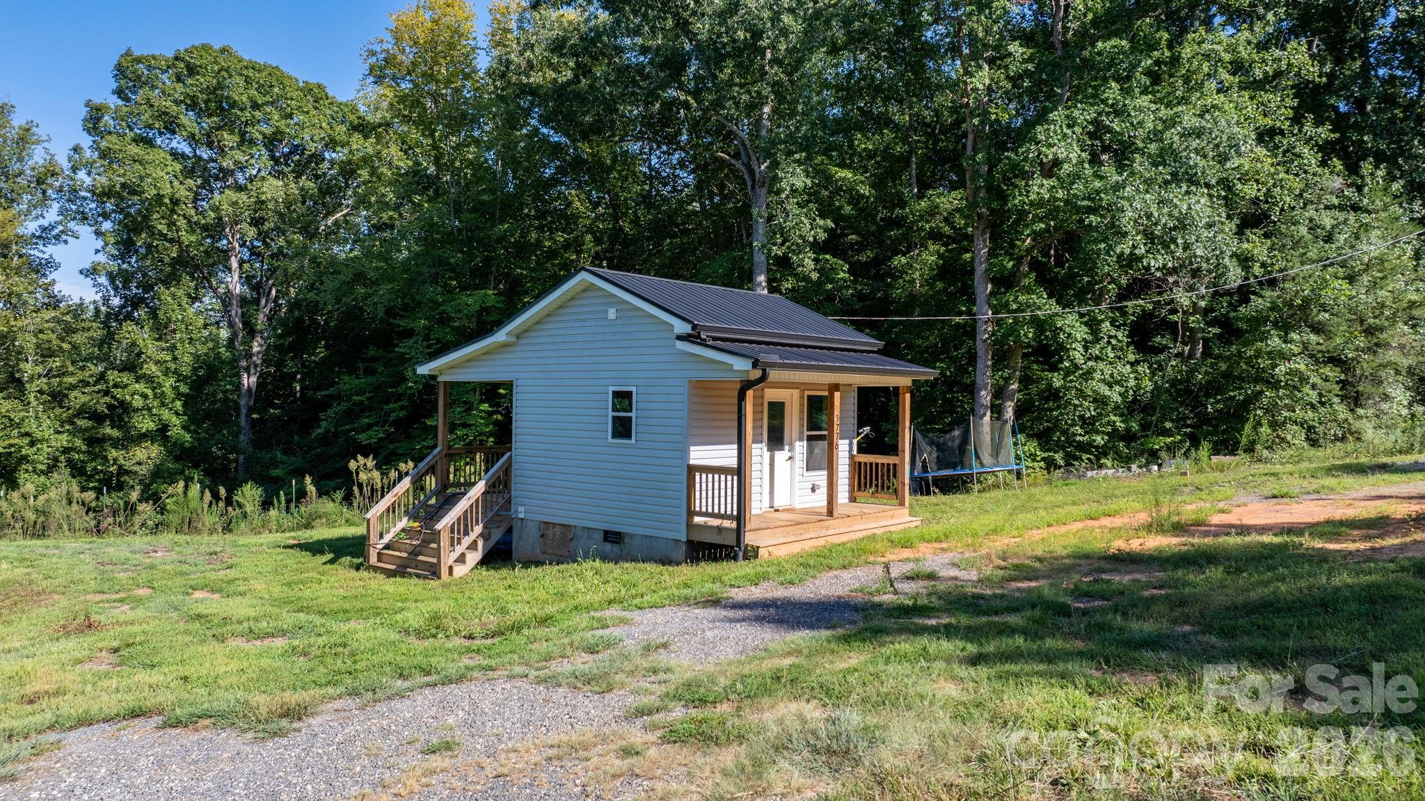 main property photo 20