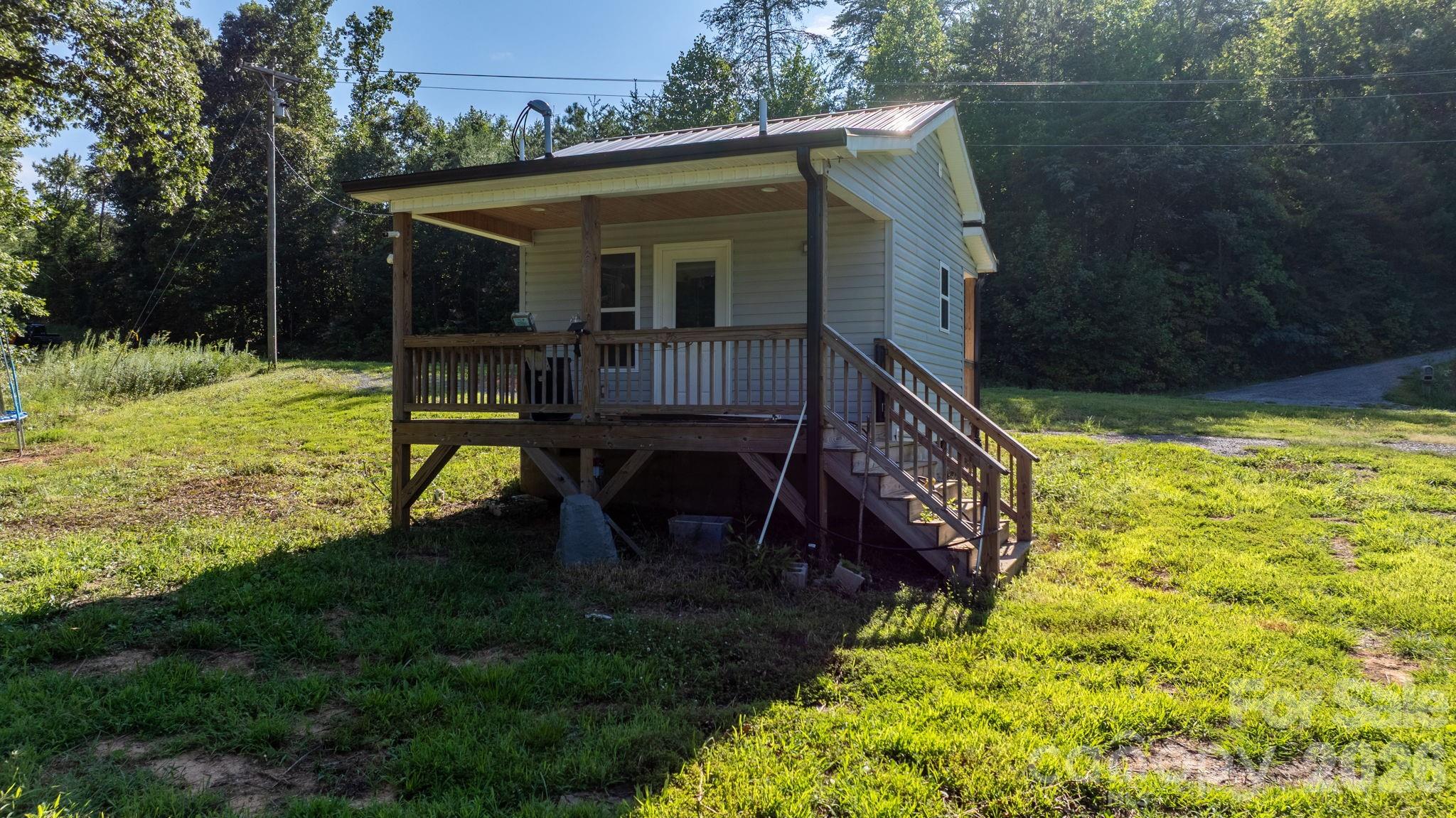 main property photo 26