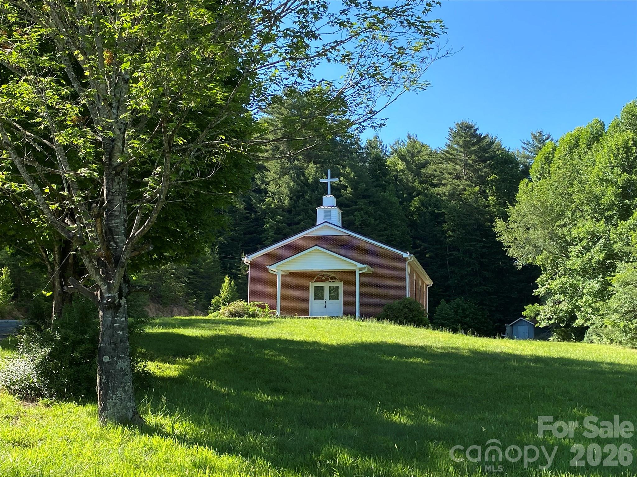 main property photo 16